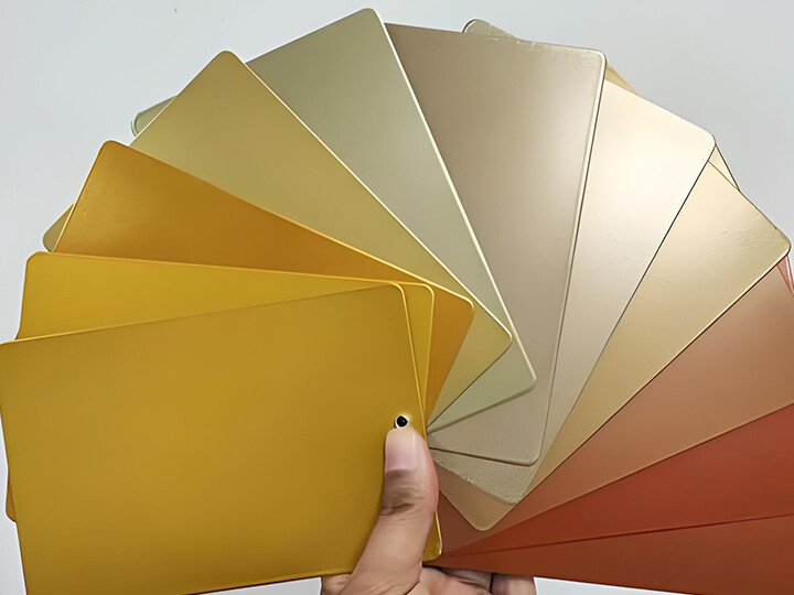 Pearlescent pigments in powder coatings.jpg Pearlescent pigments in powder coatings.jpg