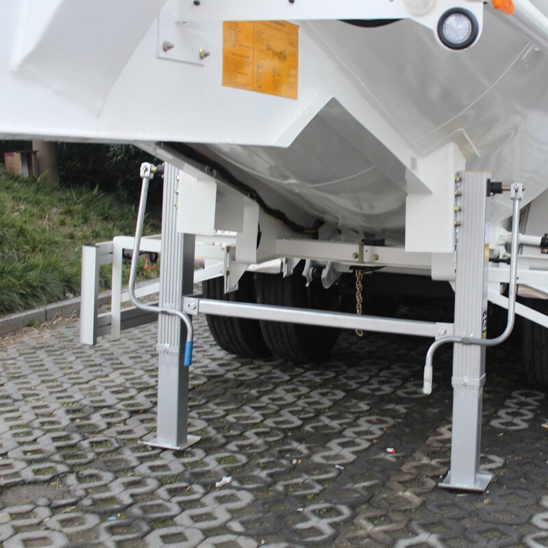 Powder and particle transport semi-trailer