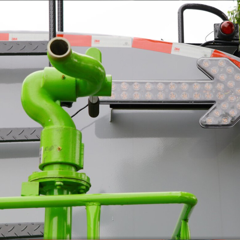  Sprinkler Truck
