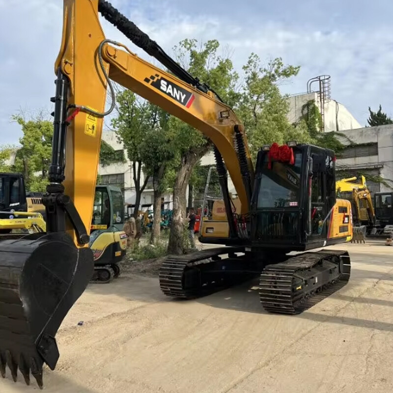 Sany sy135C Chinese brand medium