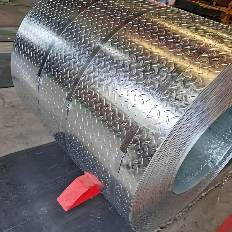 Galvanized pattern roll