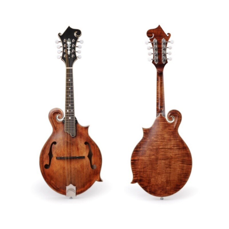 Mandolin with a beautiful classic finish F style Mandolin with a beautiful classic finish F style