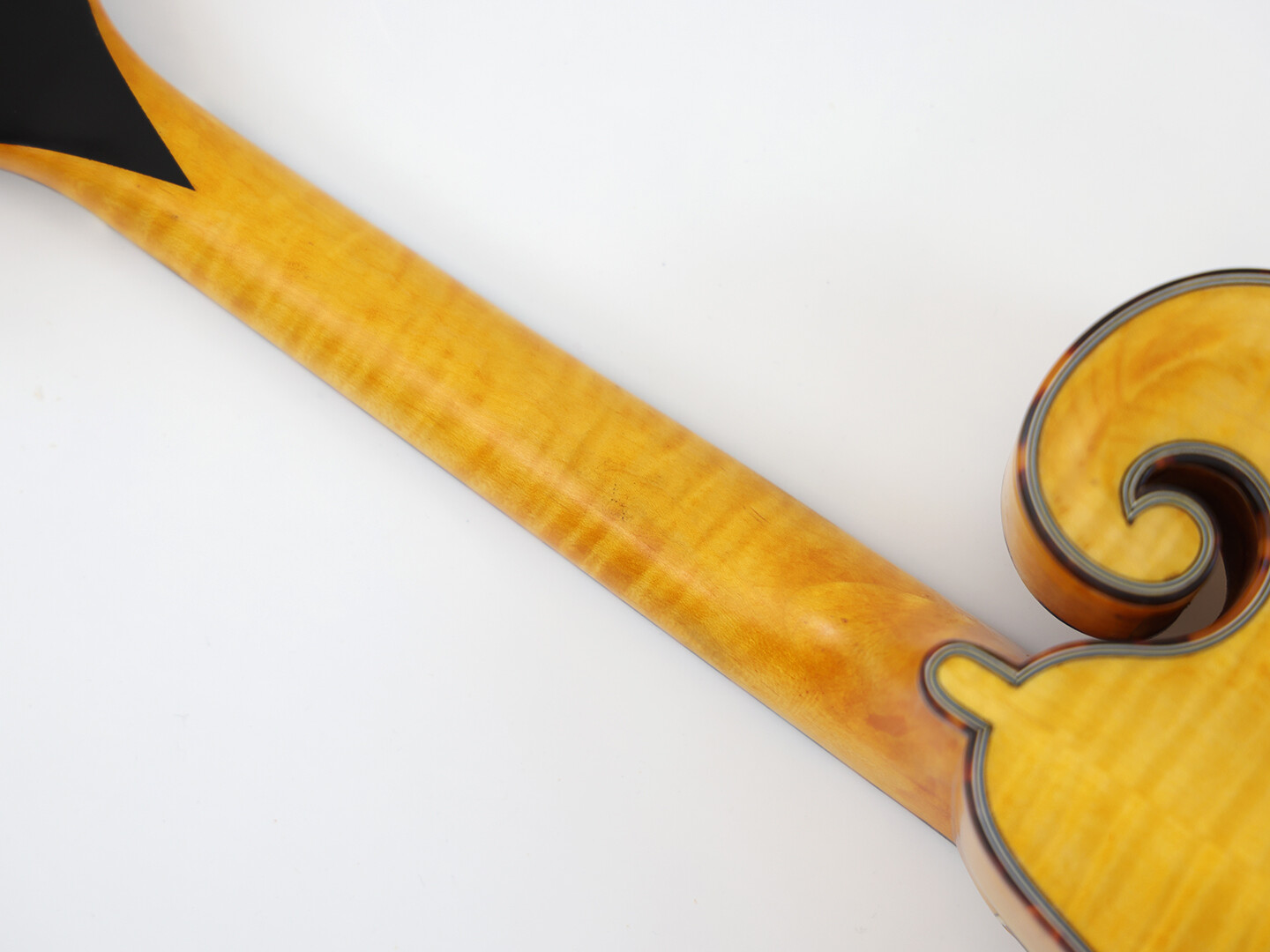 Afanti Solid Hand-carved Spruce Top F Style Mandola