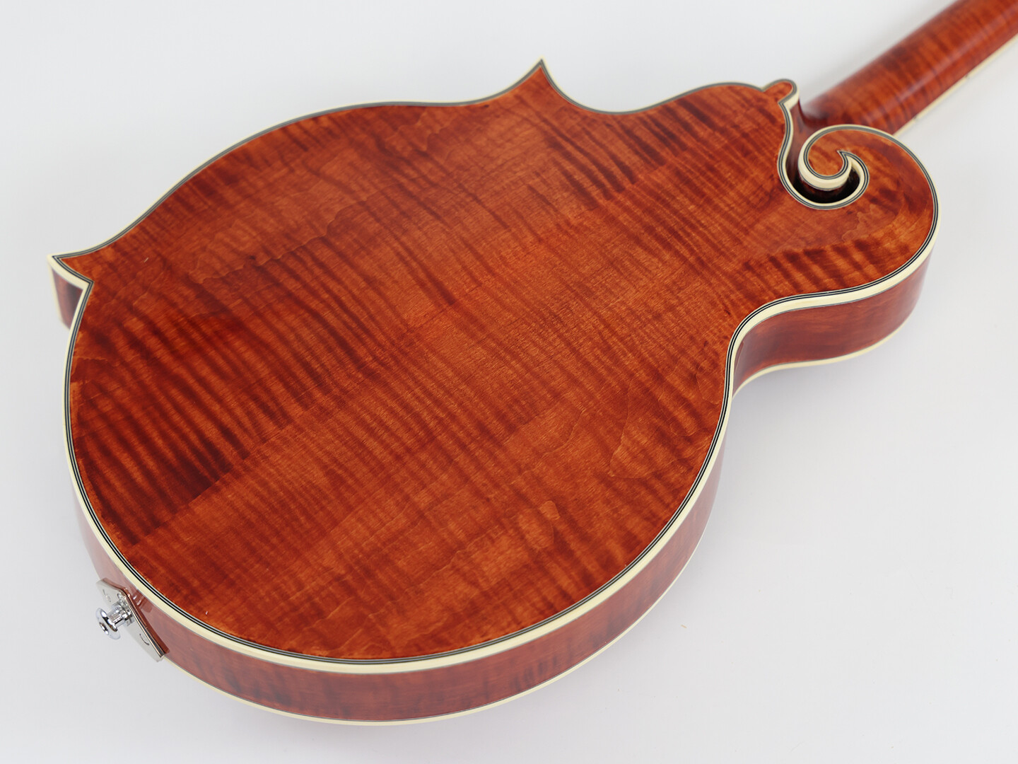 Afanti AA Solid Flamed Maple Back and Side F Mandola