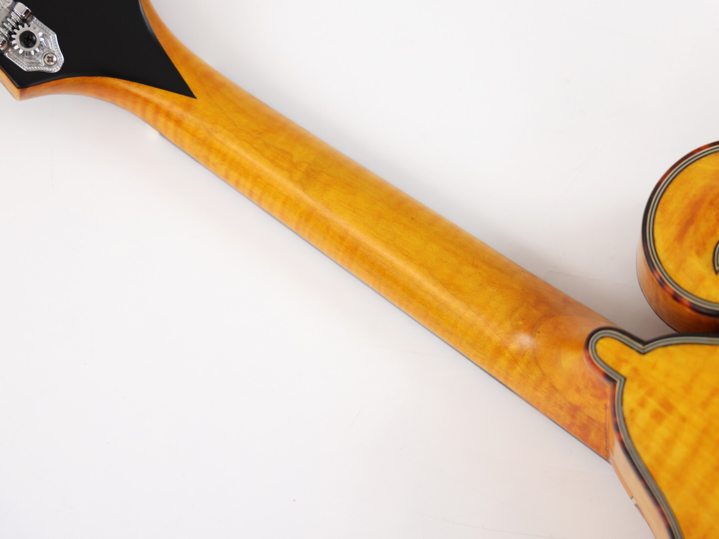 Afanti AA Solid Flamed Maple Dovetail Neck Ebony Fingerboard F Mandolin