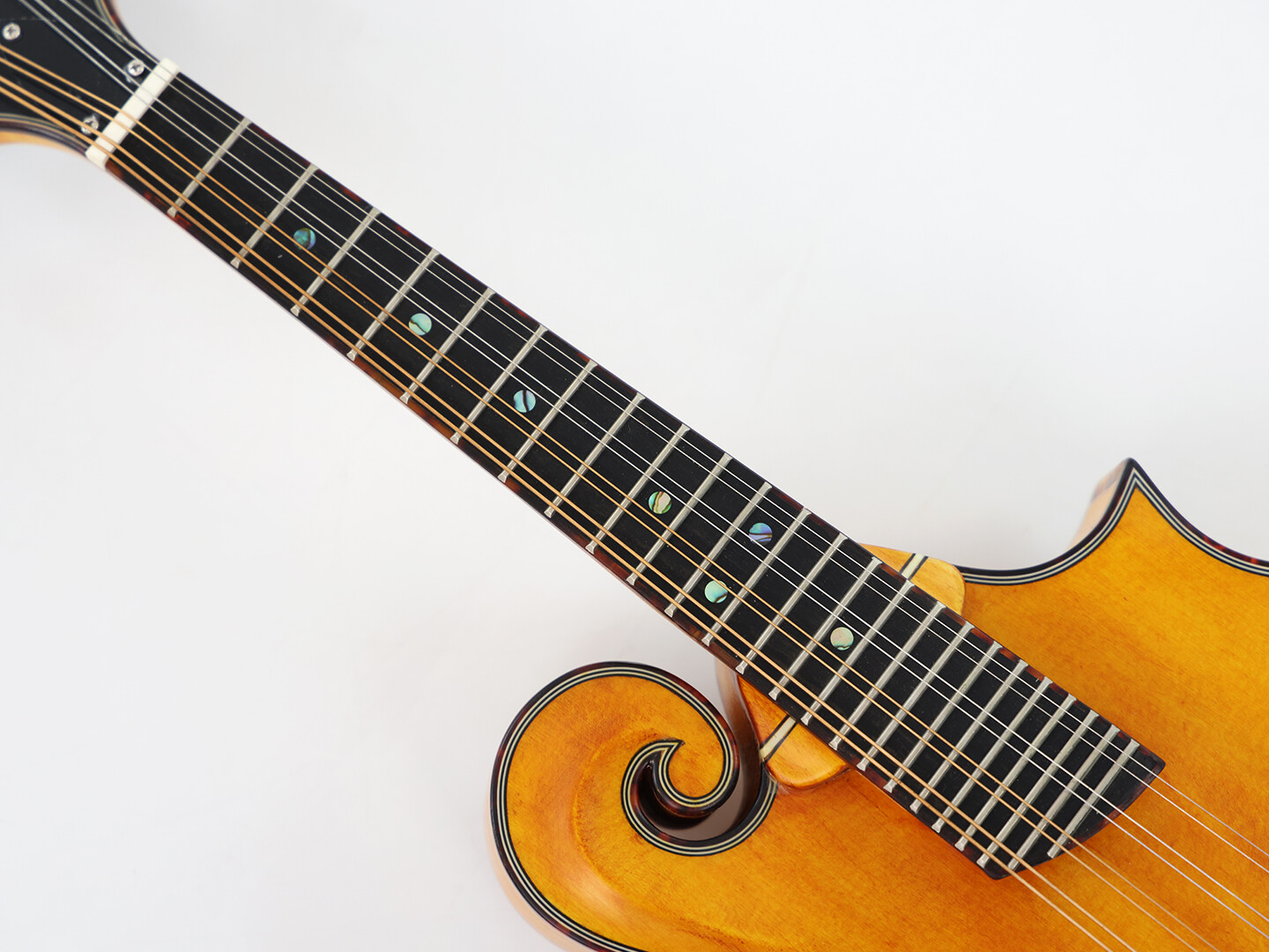 Afanti Goldrush One Piece Solid Flamed Maple Dovetail Neck F Mandolin