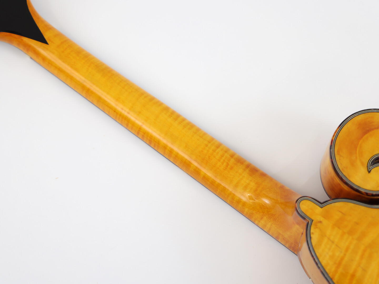 Afanti F Style A grade Solid Flamed Maple Octave Mandolin