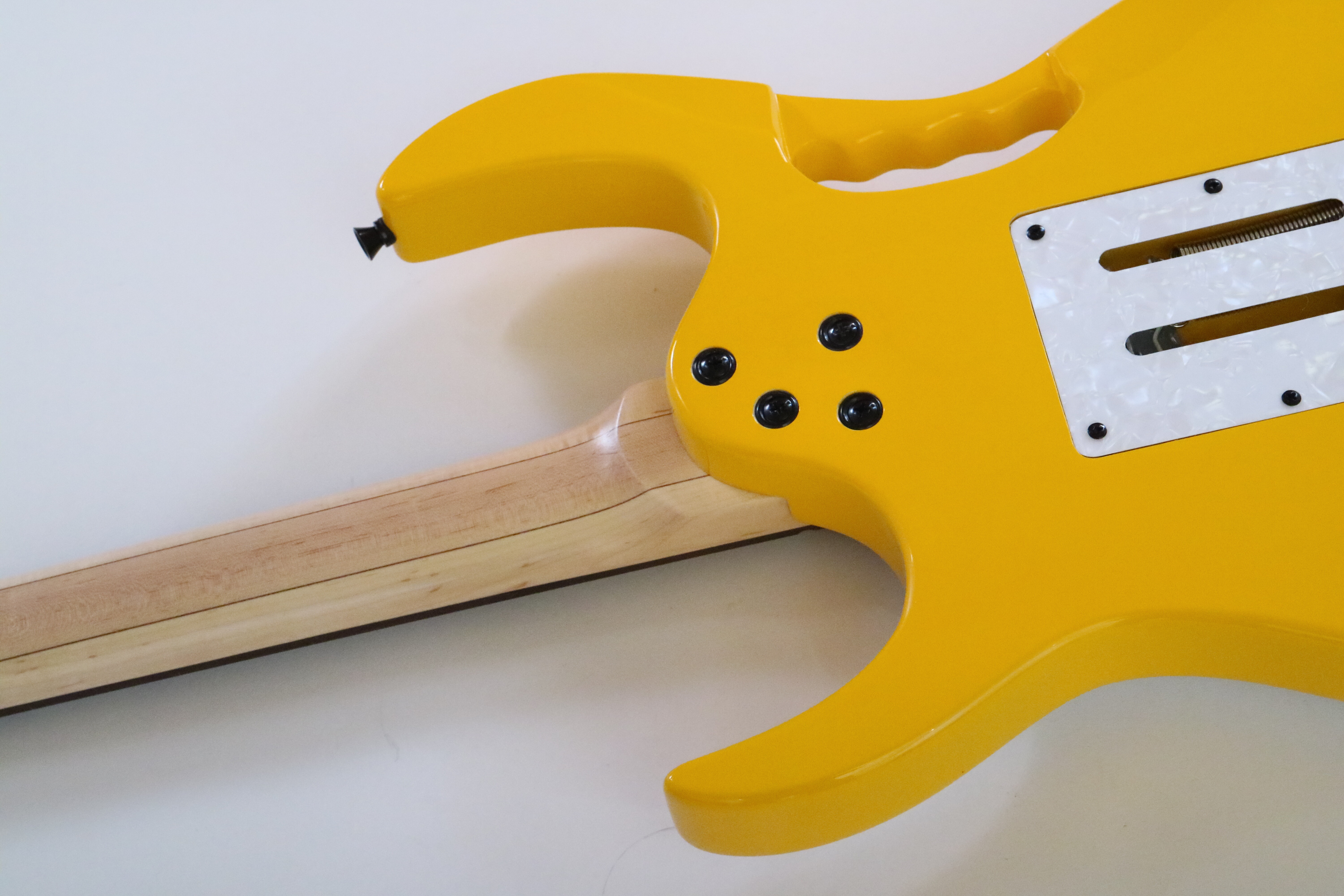 Afanti Rosewood Fingerboard Bolt on Neck Custom Electric Guitar