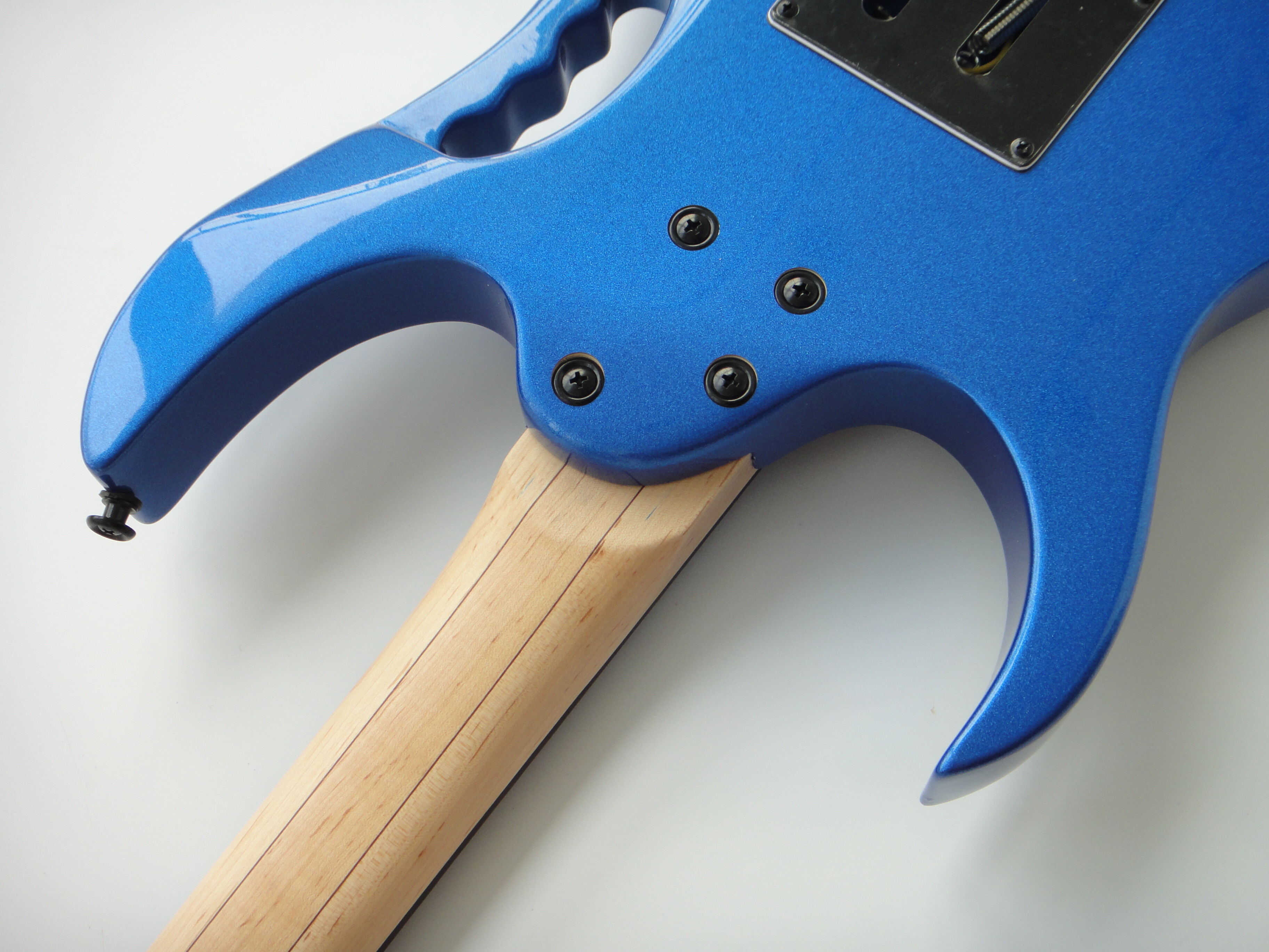 Afanti Basswood Body Guitar Customised Maple Neck Electric Guitar