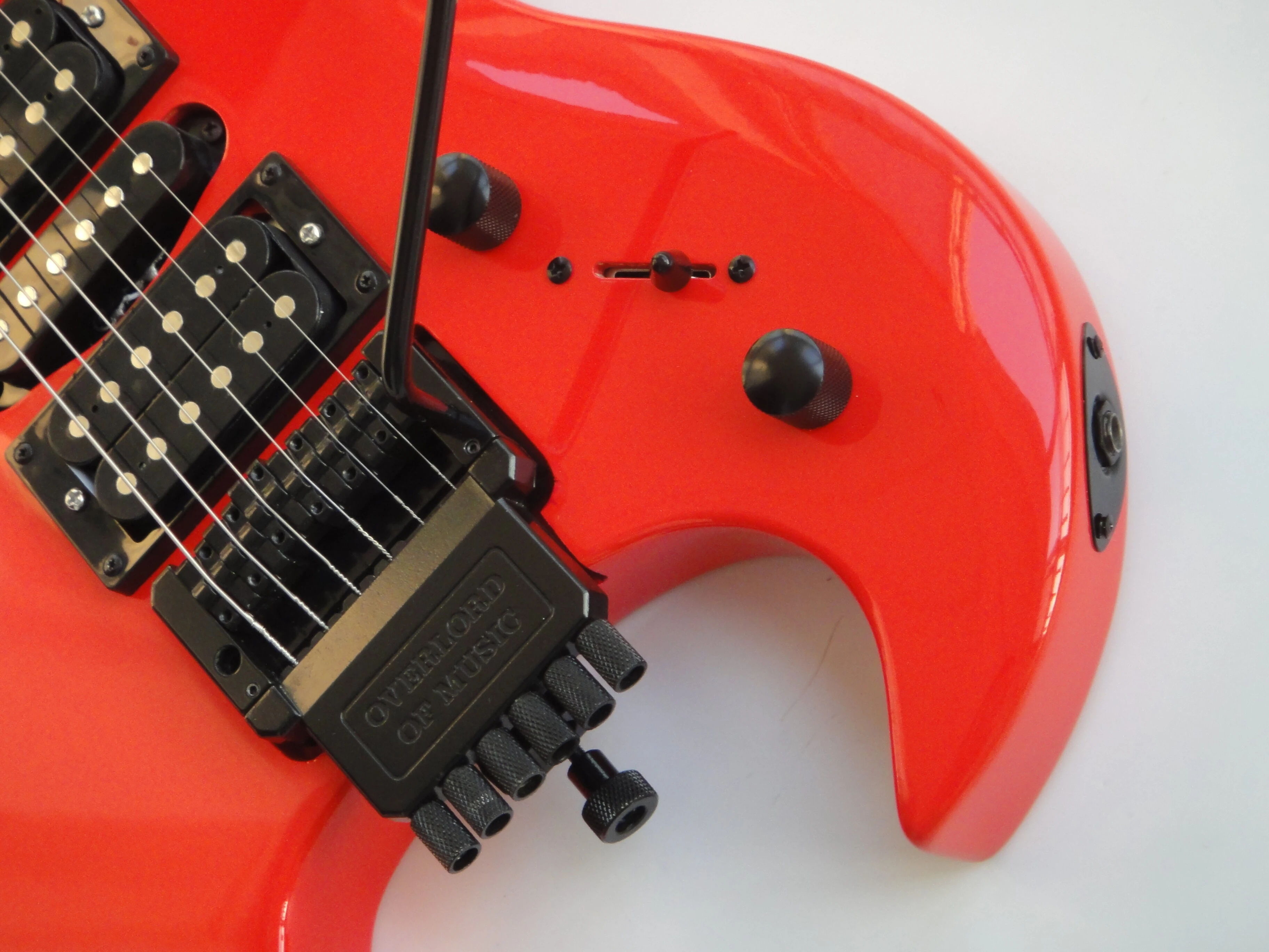 Afanti Customized Hsh Double Locking 6 String Blood Red Headless Electric Guitar