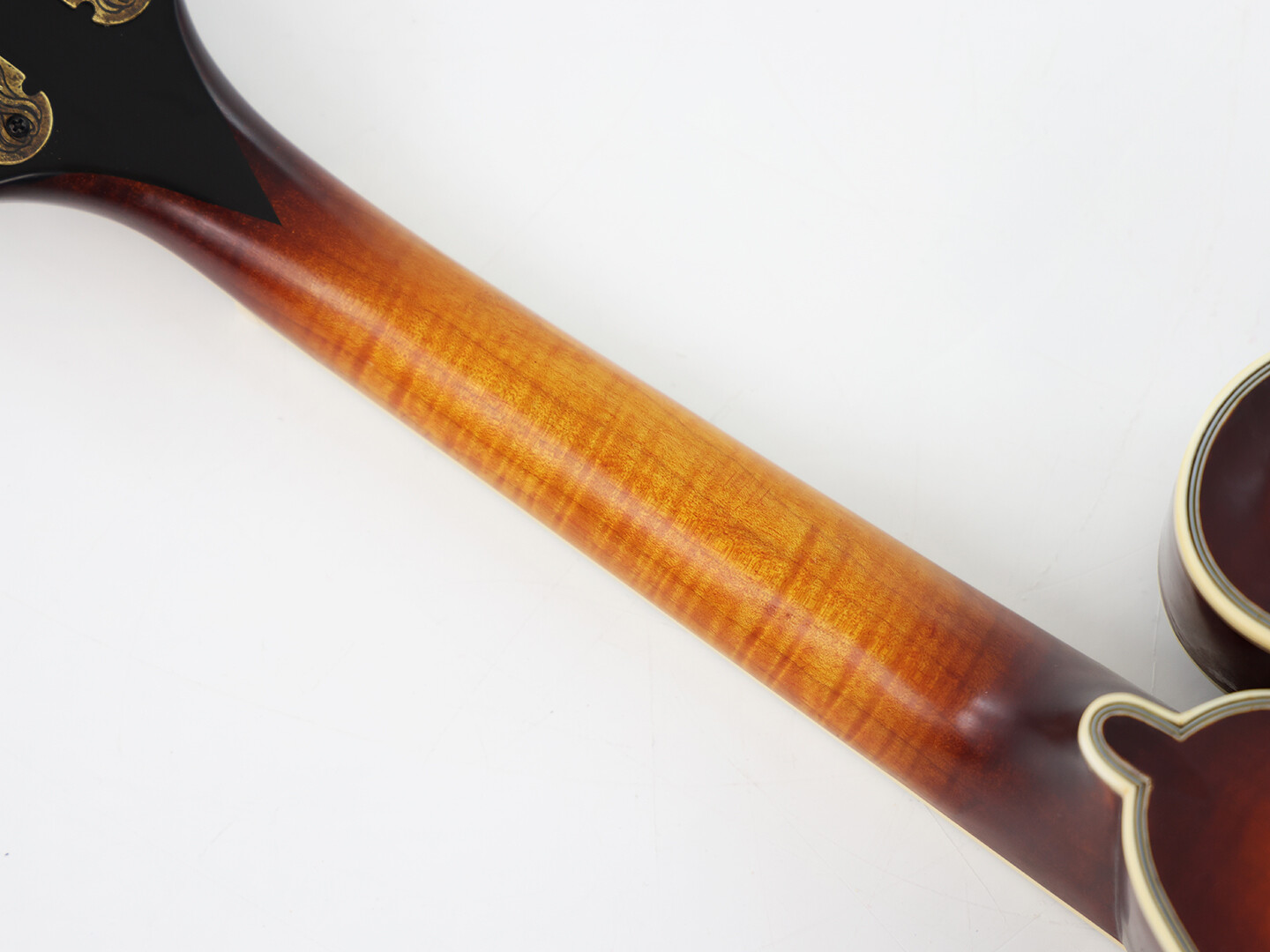 Afanti Solid Hand-Carved AB Flamed Maple Back and Side F Mandolin