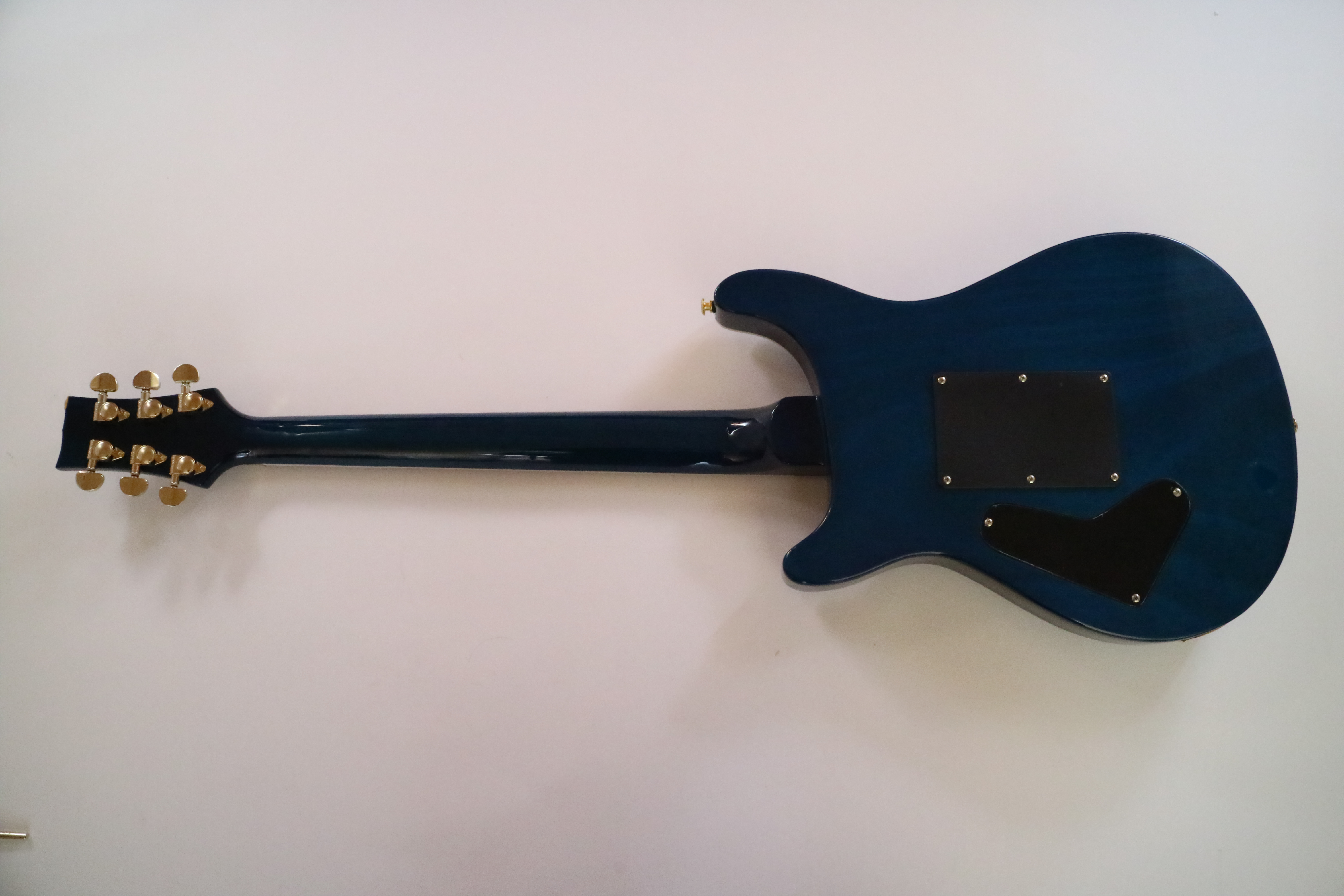 Afanti Mahogany Body with Quilted Maple Veneer Pr Style Electric Guitar