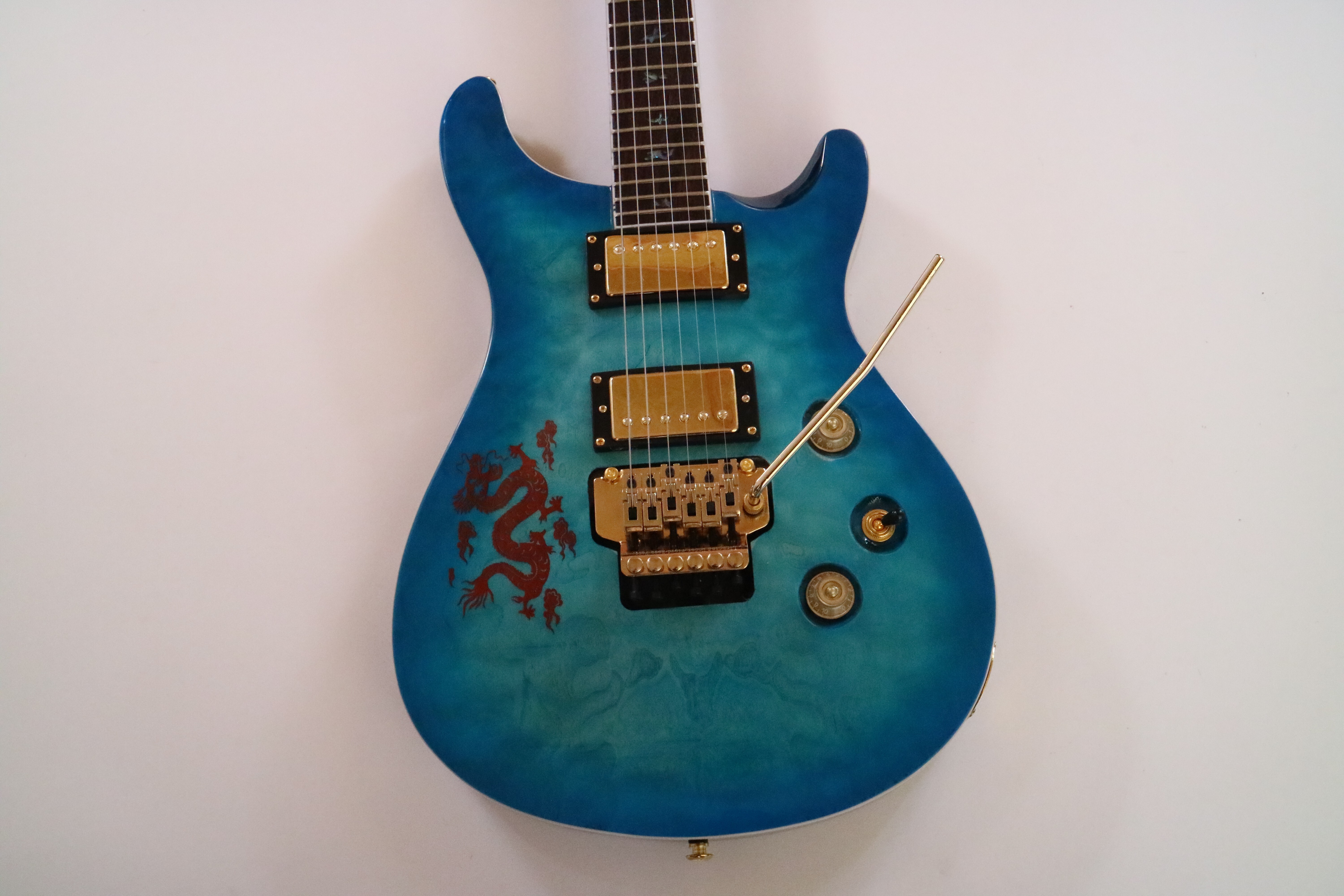 Afanti Mahogany Body with Quilted Maple Veneer Pr Style Electric Guitar