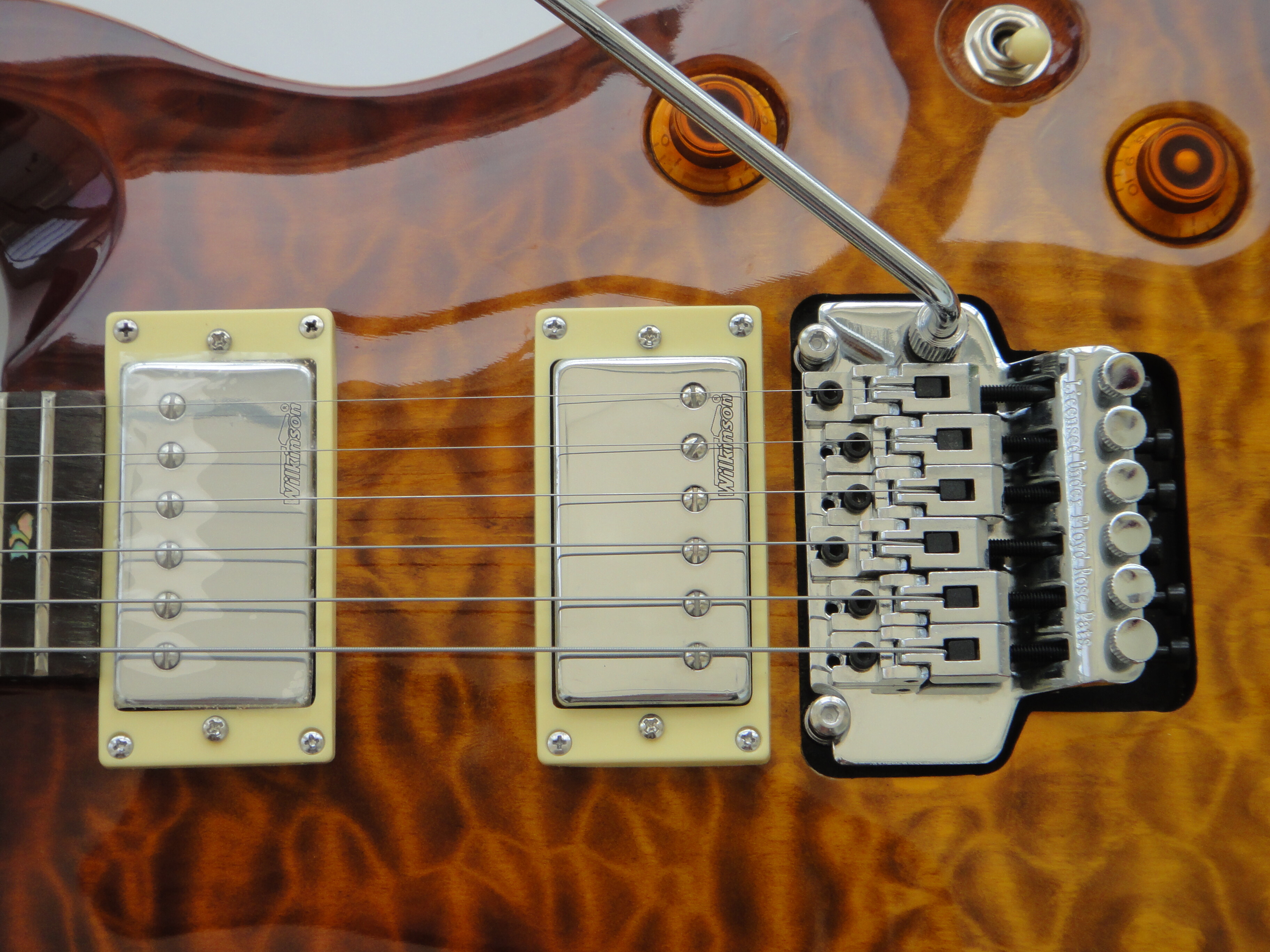 Afanti Basswood Body with Quilted Maple Veneer Wilkinson Tuner Electric Guitar