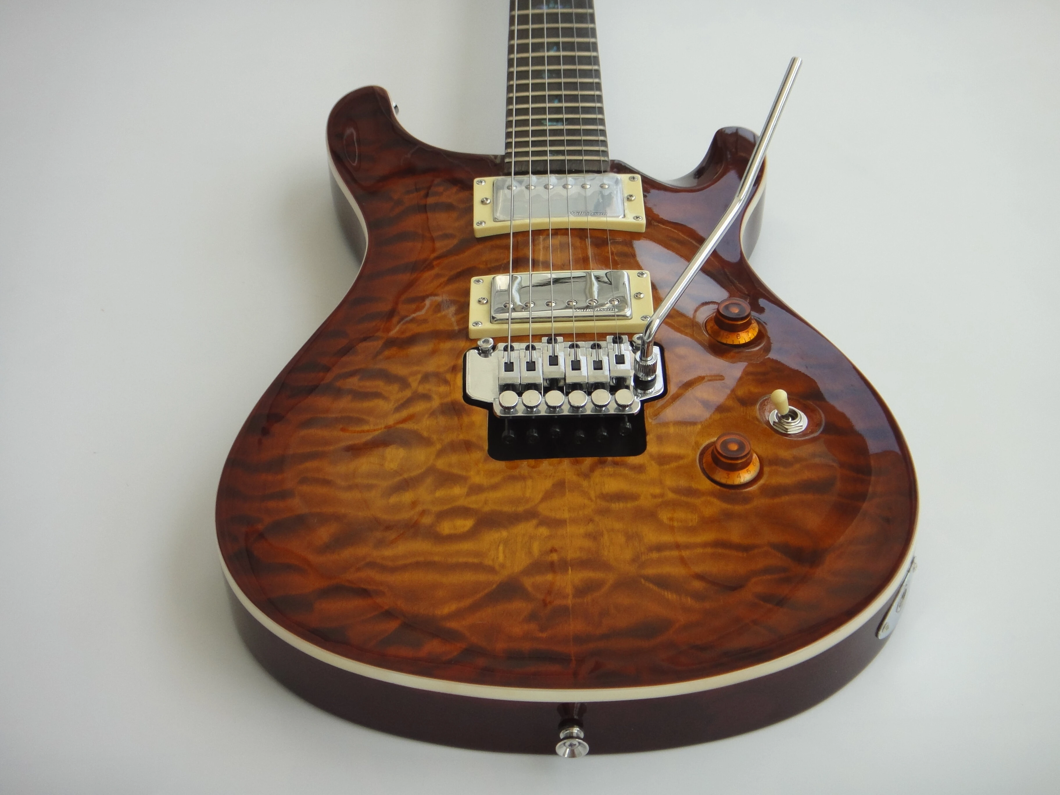 Afanti Basswood Body with Quilted Maple Veneer Wilkinson Tuner Electric Guitar