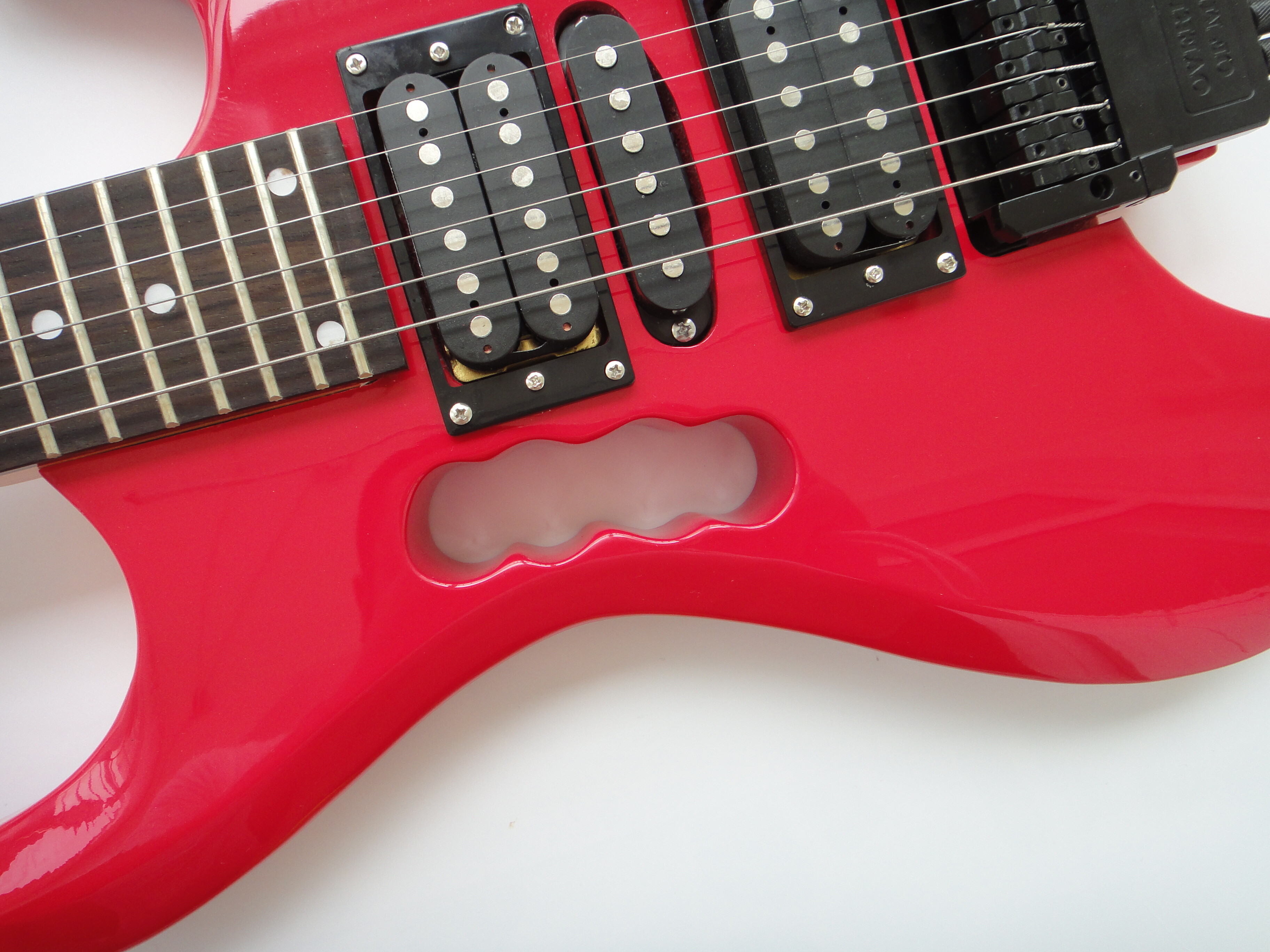 Afanti Customized Headless Hsh Double Locking 6 String Red Color Electric Guitar