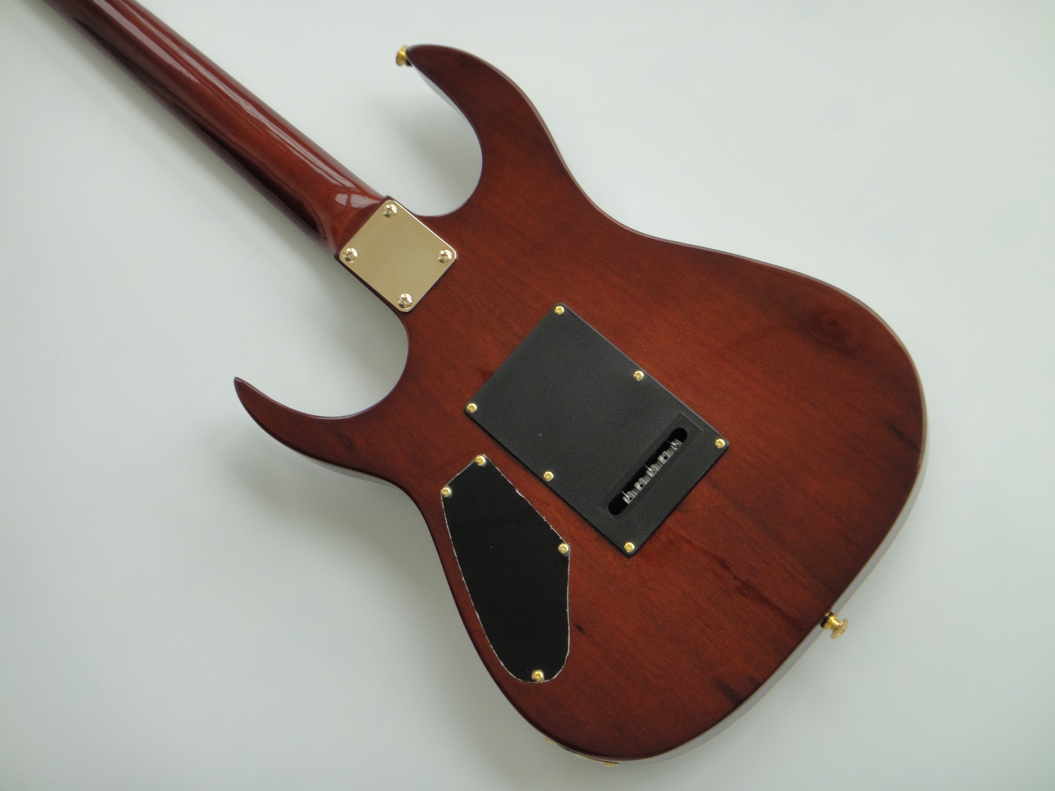 Afanti Mahogany Body with Brown Quilted Maple Veneer Electric Guitar