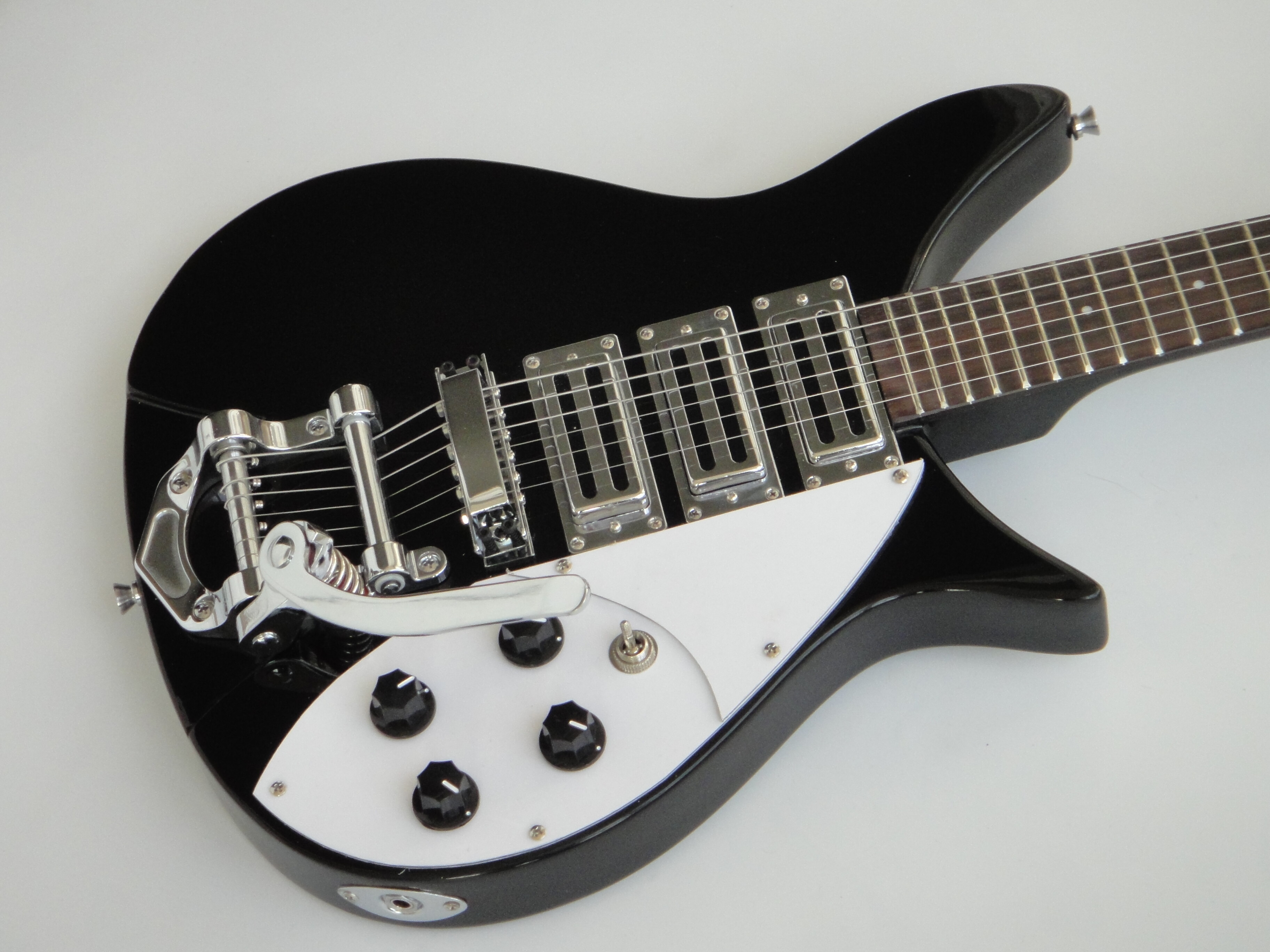 Afanti Rick Black Solid Body Electric Guitar