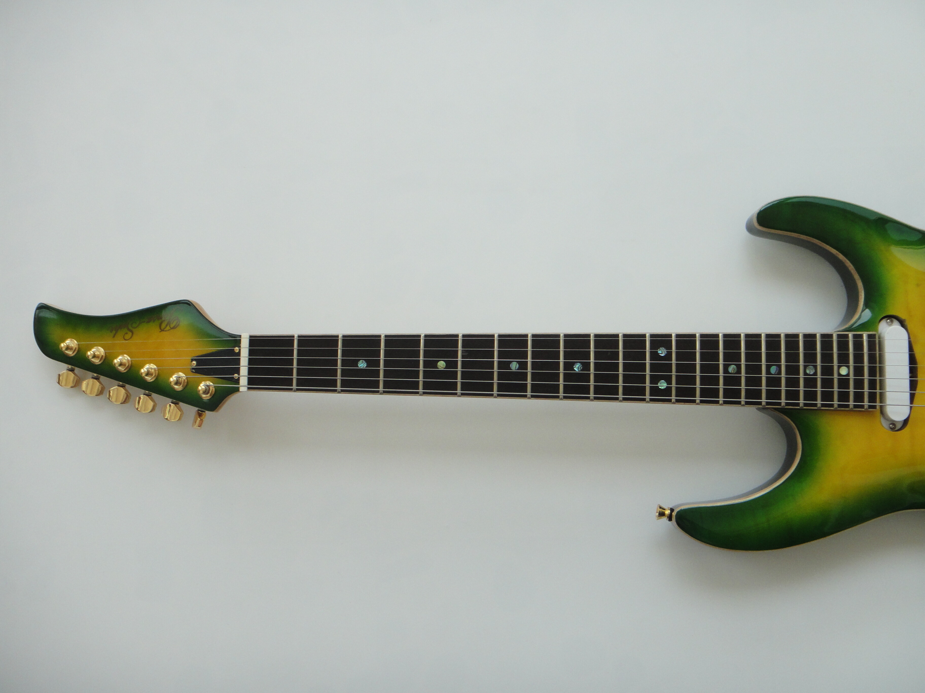 Afanti Mahogany with Flamed Maple veneer on top and back Electric Guitar