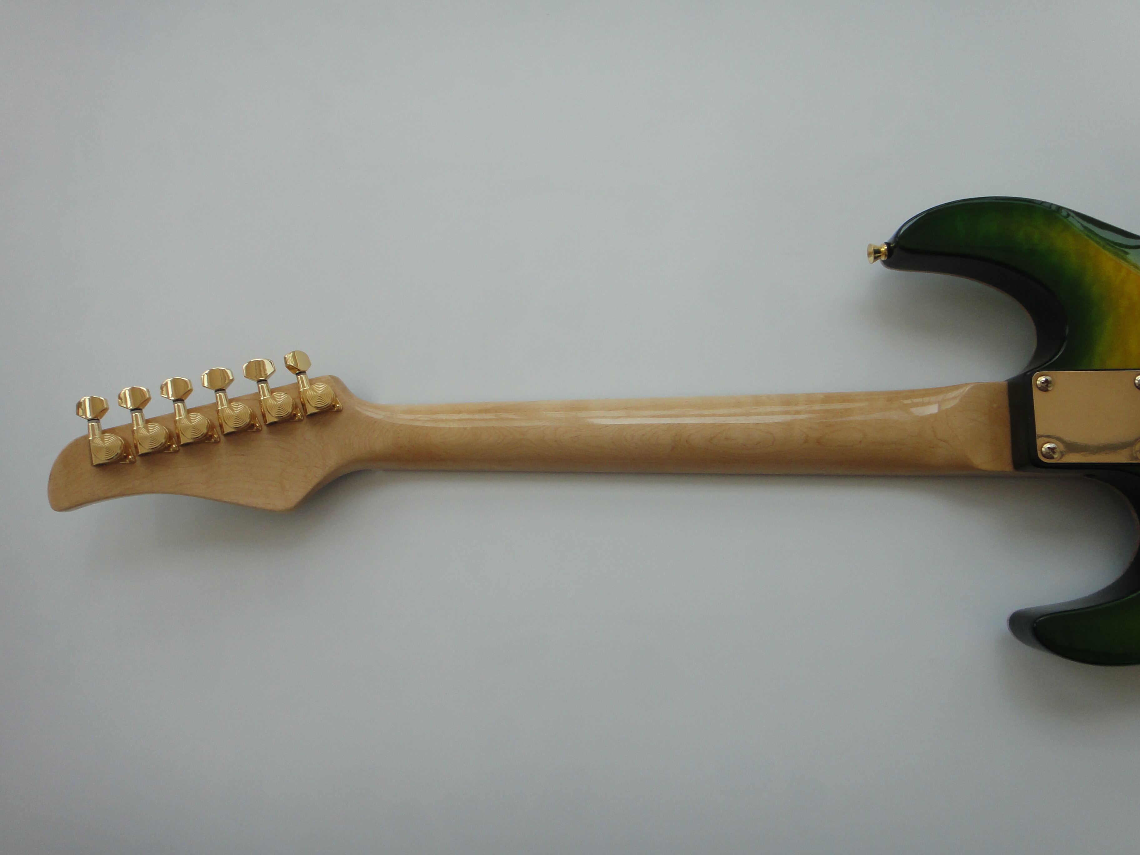 Afanti Mahogany with Flamed Maple veneer on top and back Electric Guitar