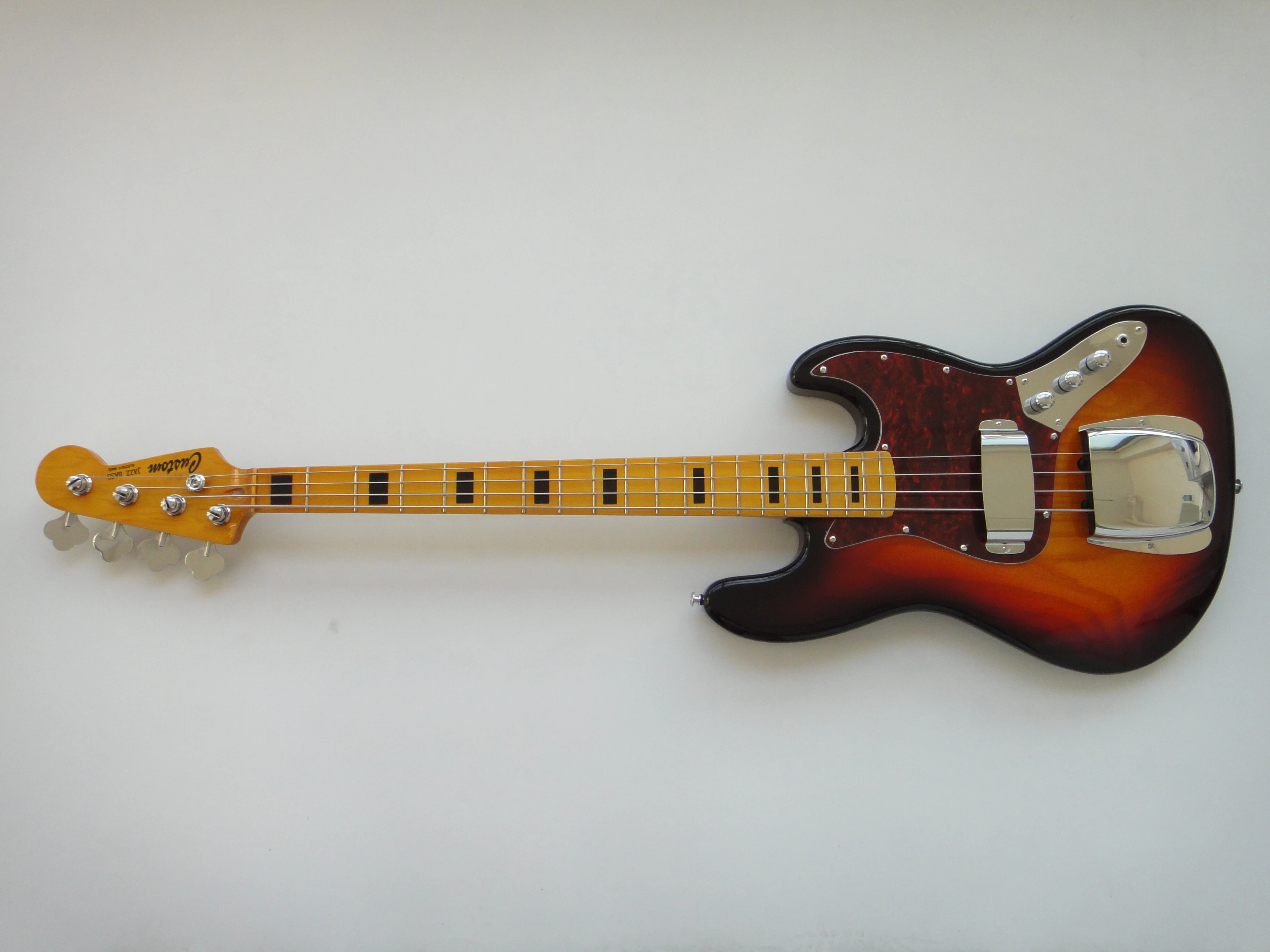 Afanti Customized  Maple Fingerboard Sunburst Electric Guitar