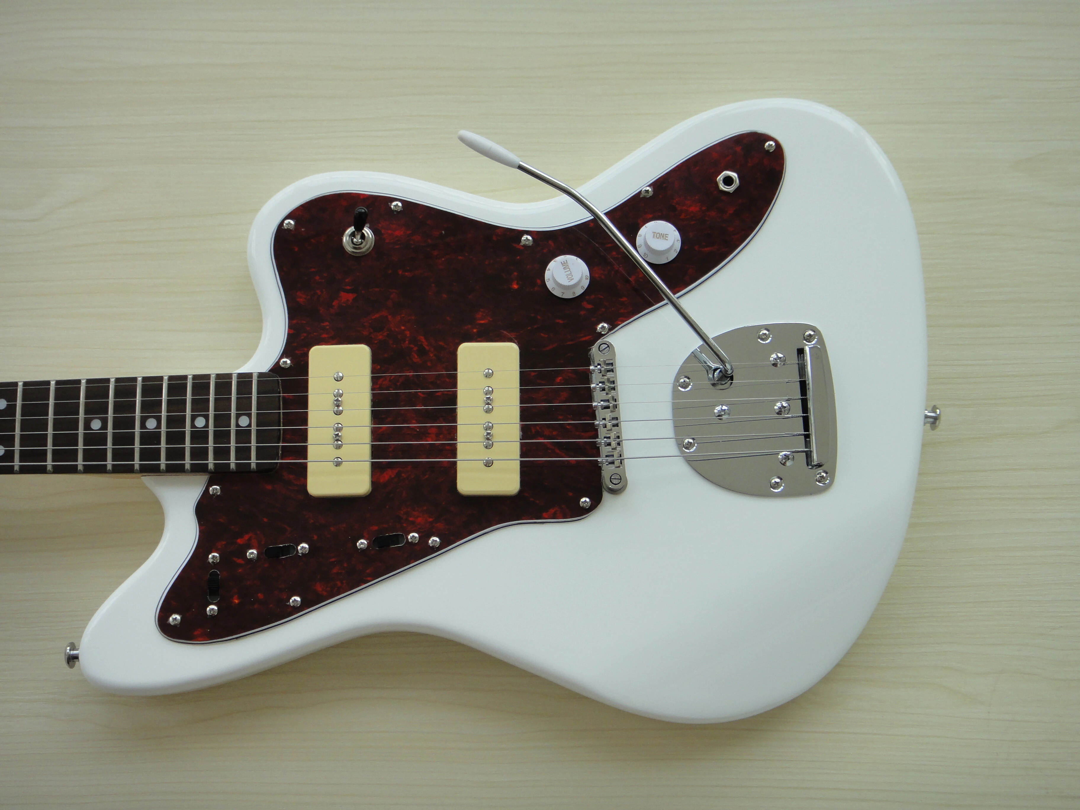 Afanti Customized Birds Eye Maple Neck P90 Pickup Right Handed Electric Guitar