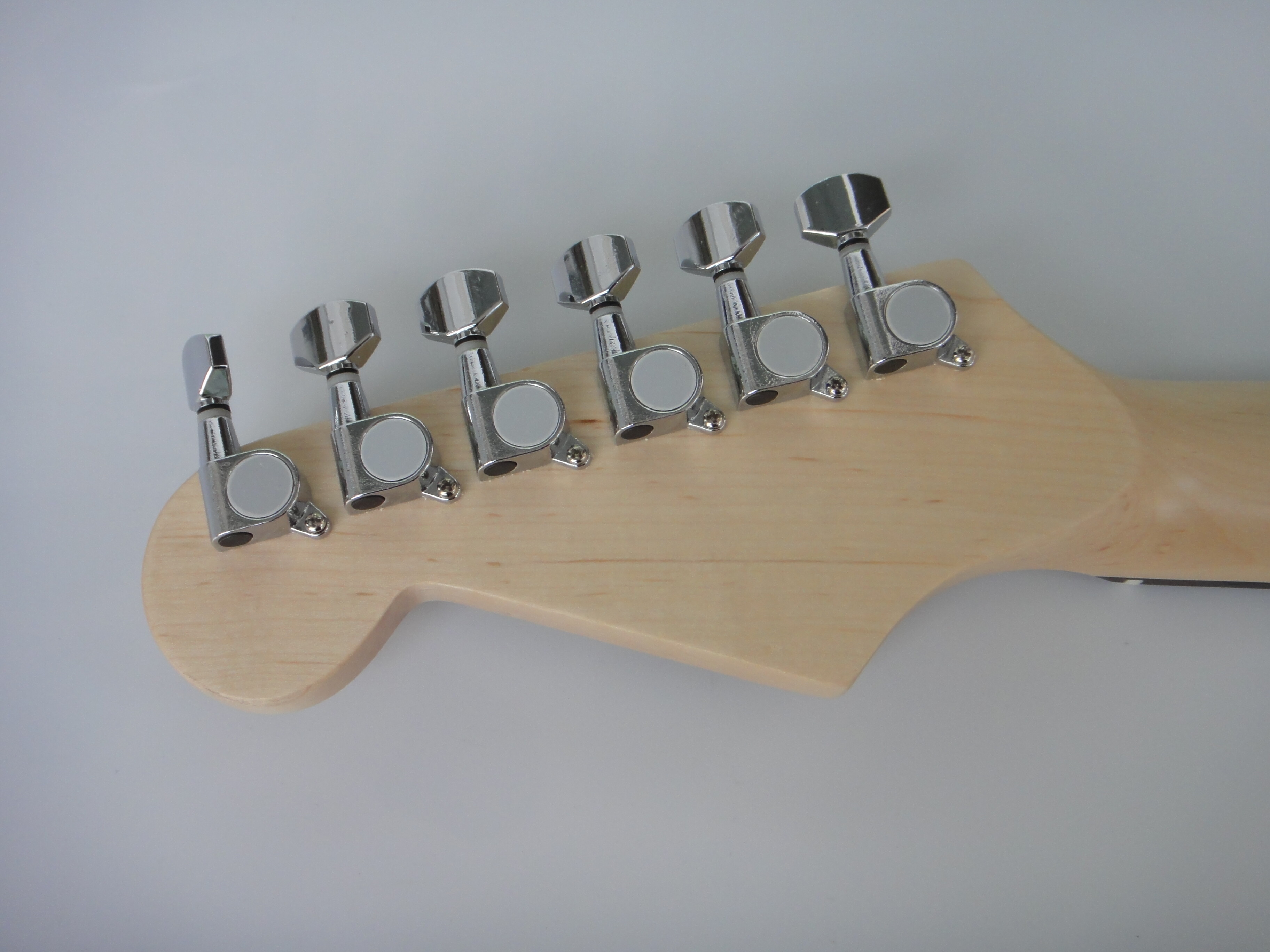 Afanti Customized Basewood Body  Sunburst Electric Guitar