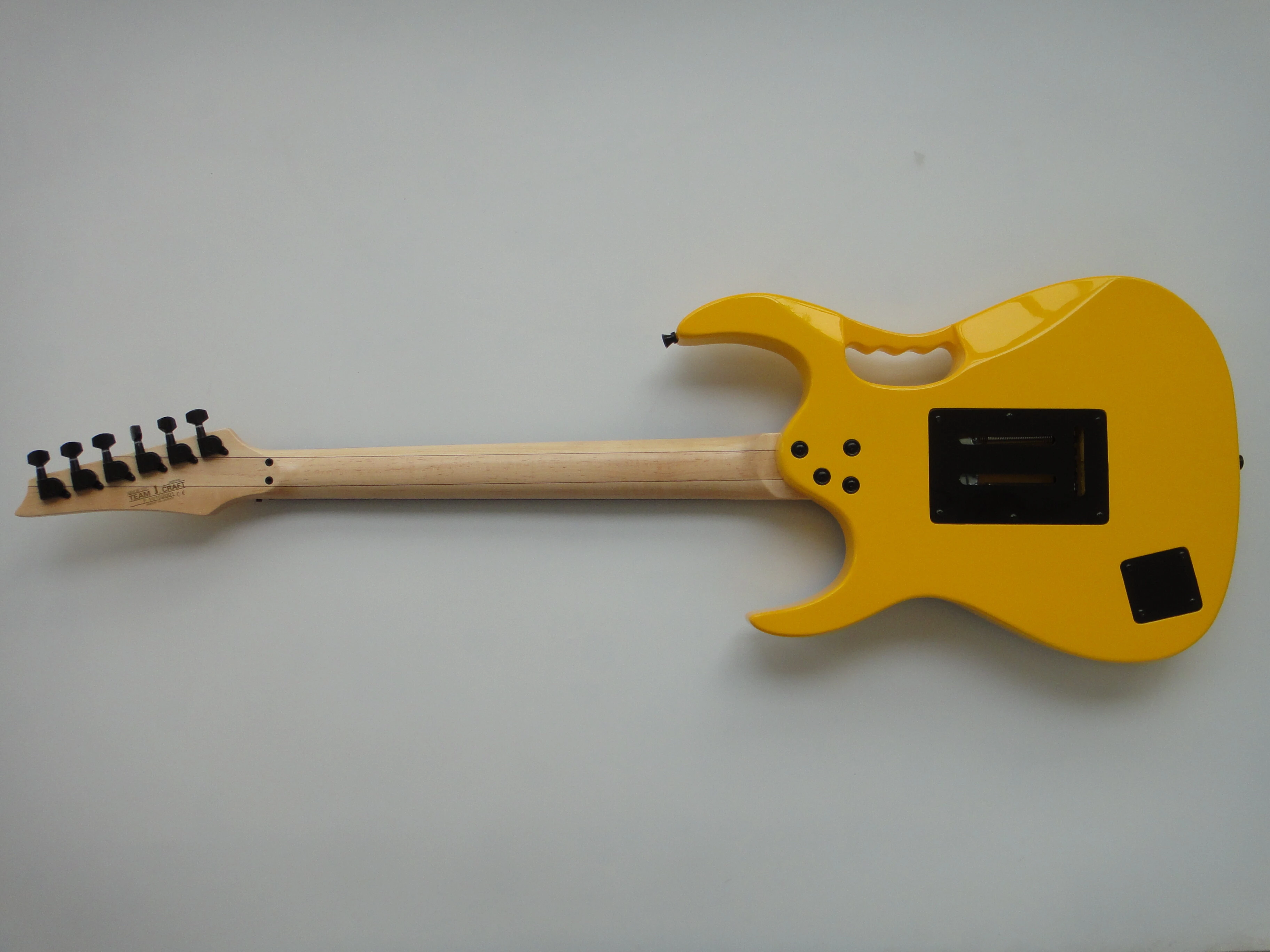 Afanti Customized Basswood Body Bolt on Neck Electric Guitar