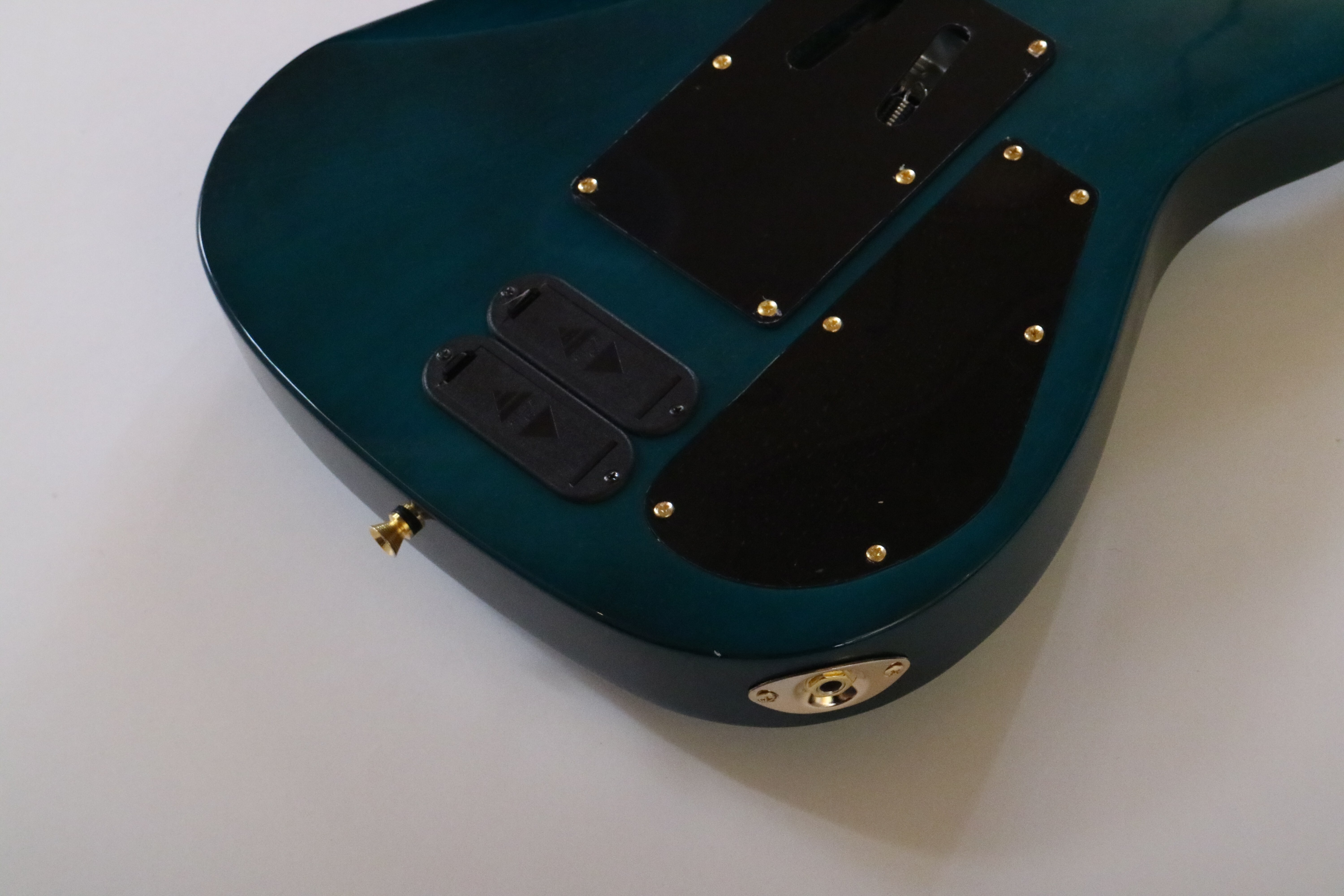 Afanti Bolt On 24 Frets Basswood Body Electric Guitar