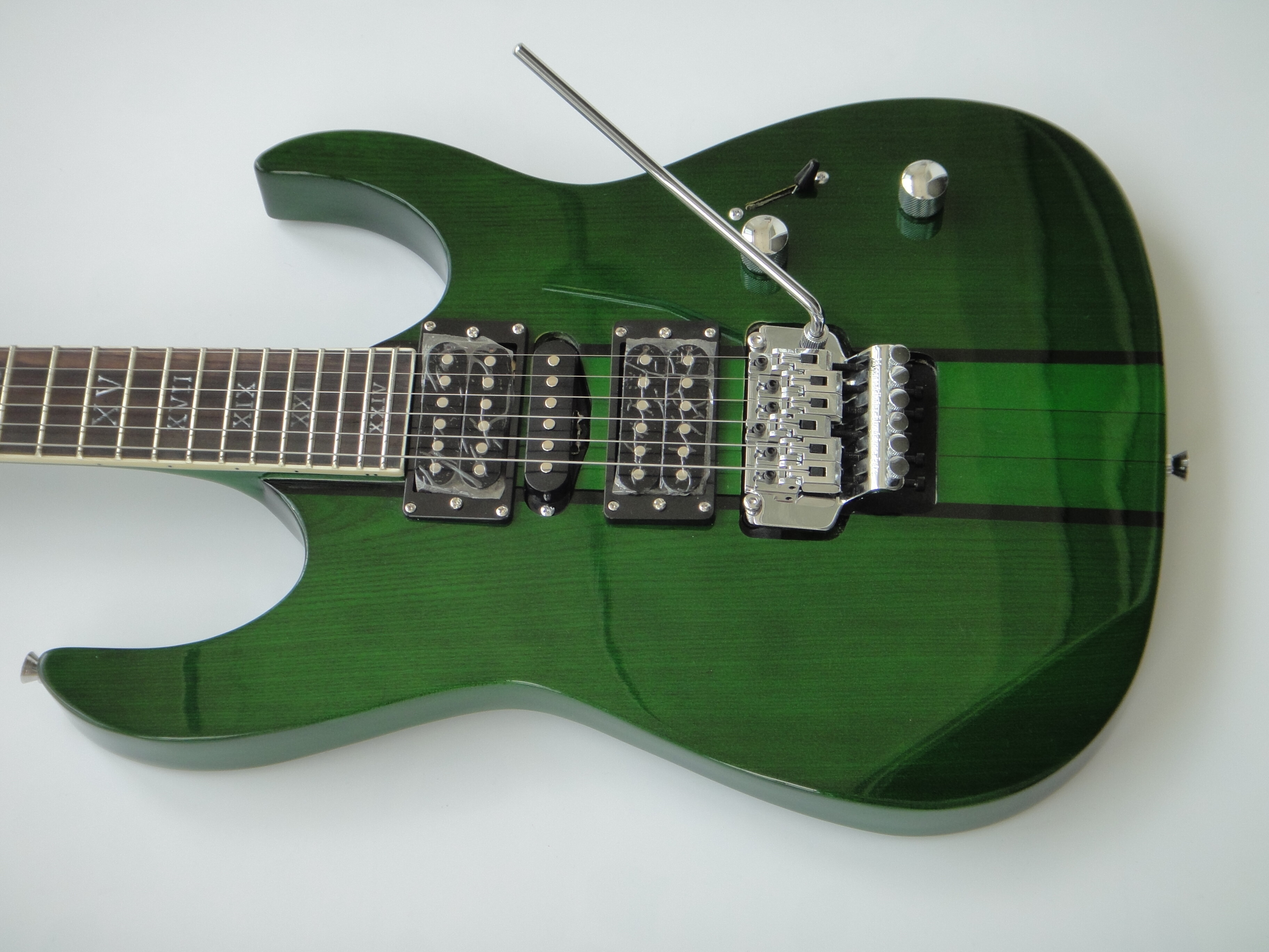 Afanti Customized Neck Through Basswood Body 6 String Electric Guitar