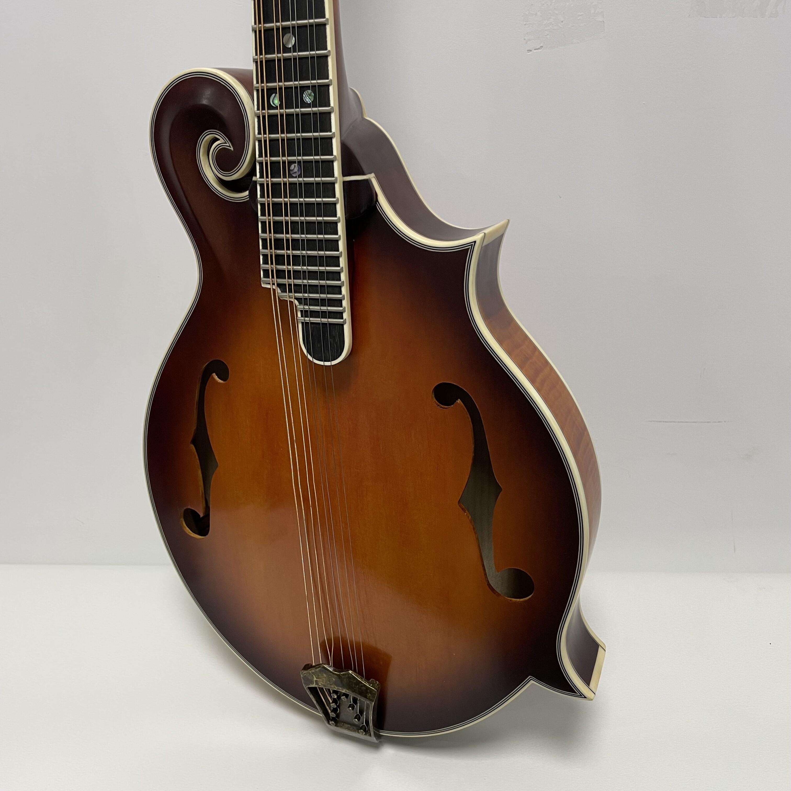 East Luthier Hand Made All Solid 3A Wood Sunburst F Style Mandolin