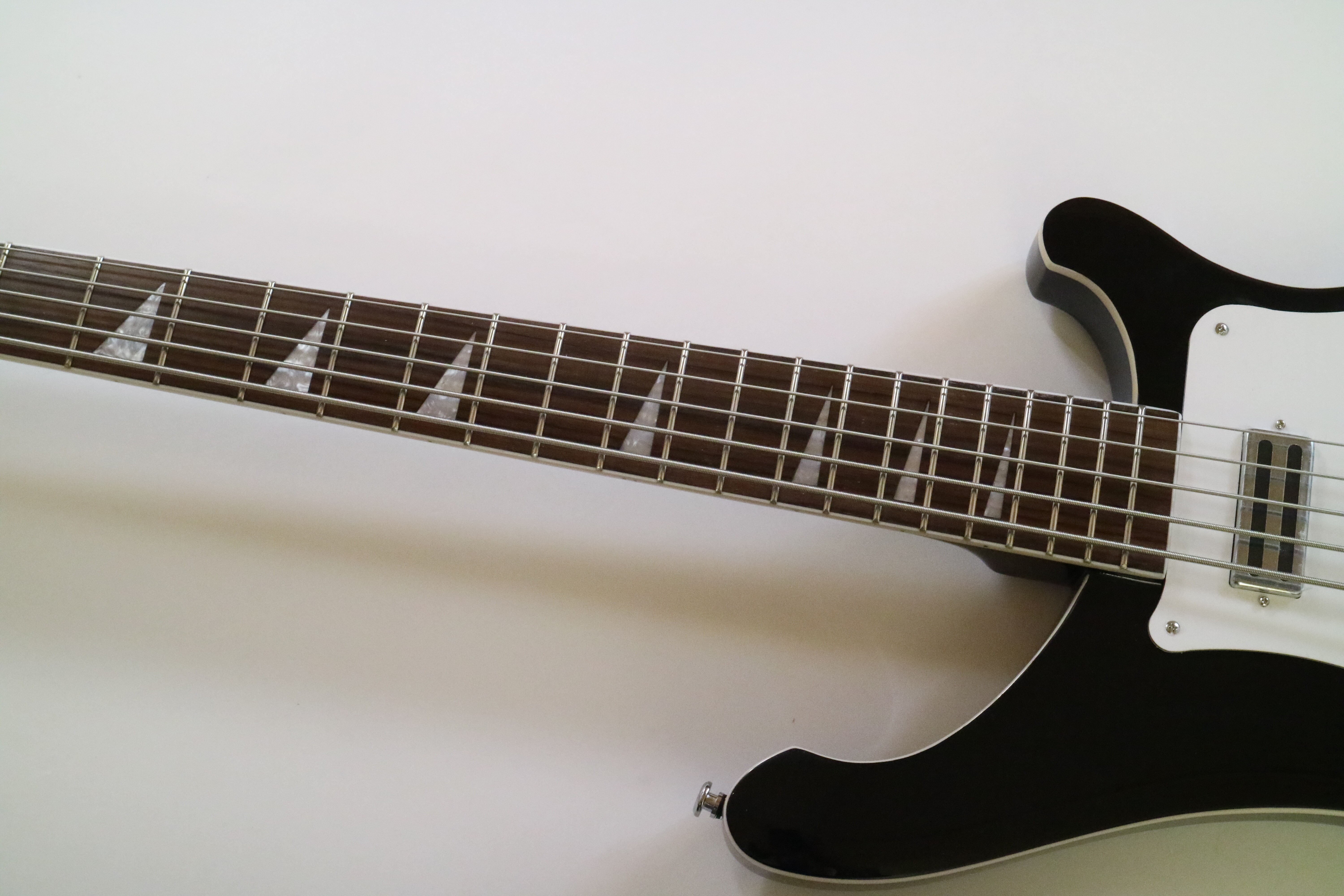 Afanti 22 Frets Set In 5 Strings Mahogany Body Electric Bass Guitar