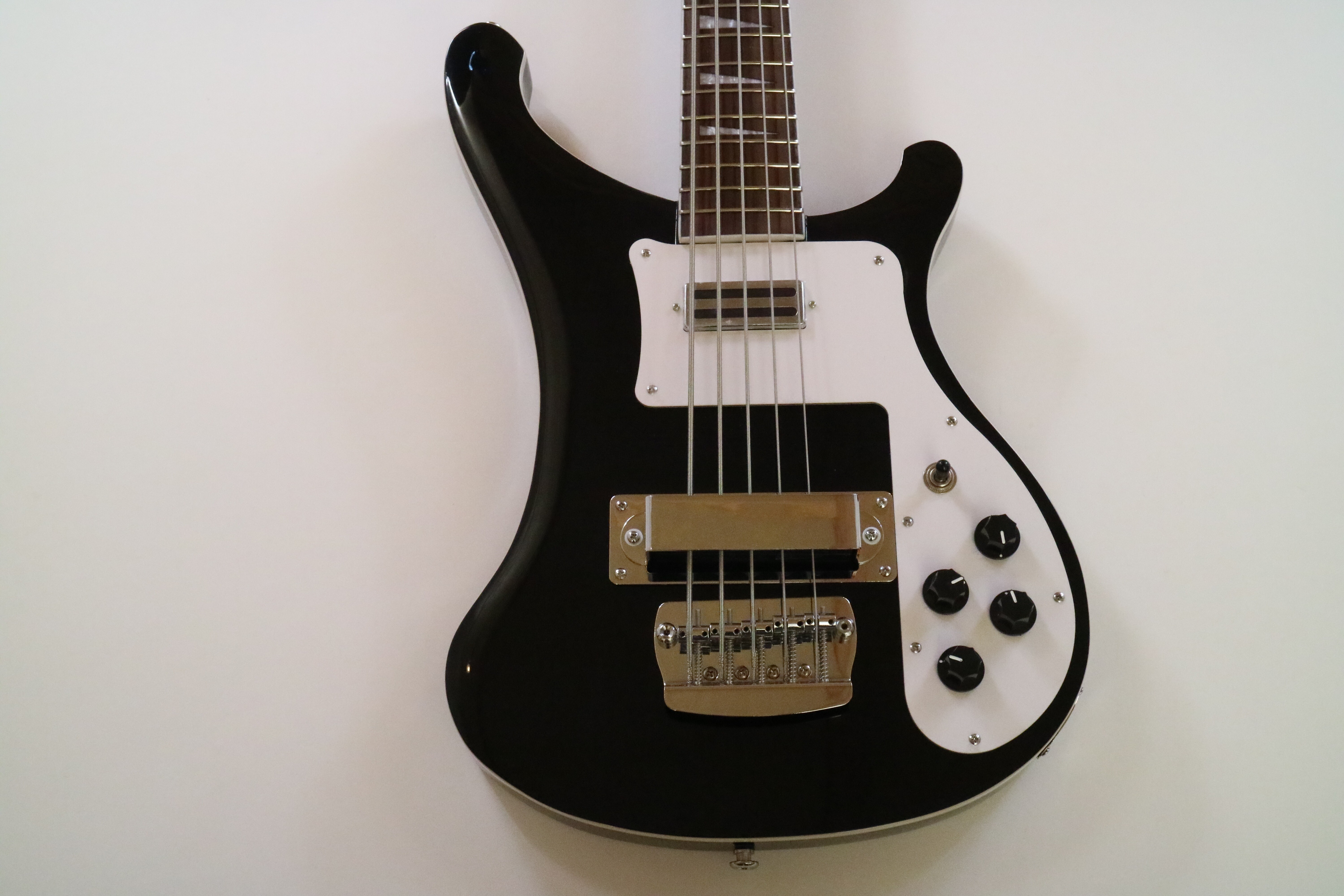 Afanti 22 Frets Set In 5 Strings Mahogany Body Electric Bass Guitar