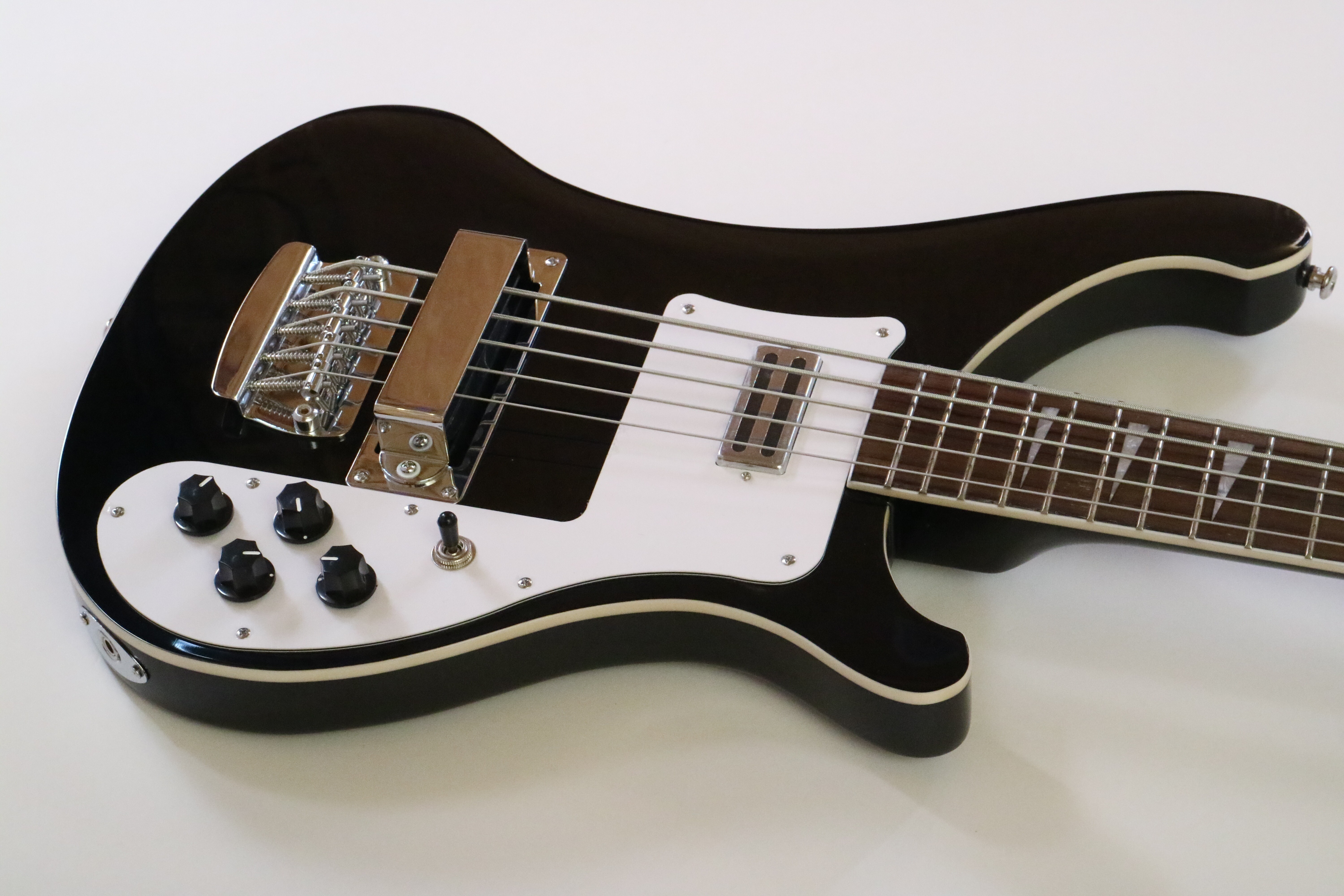 Afanti 22 Frets Set In 5 Strings Mahogany Body Electric Bass Guitar