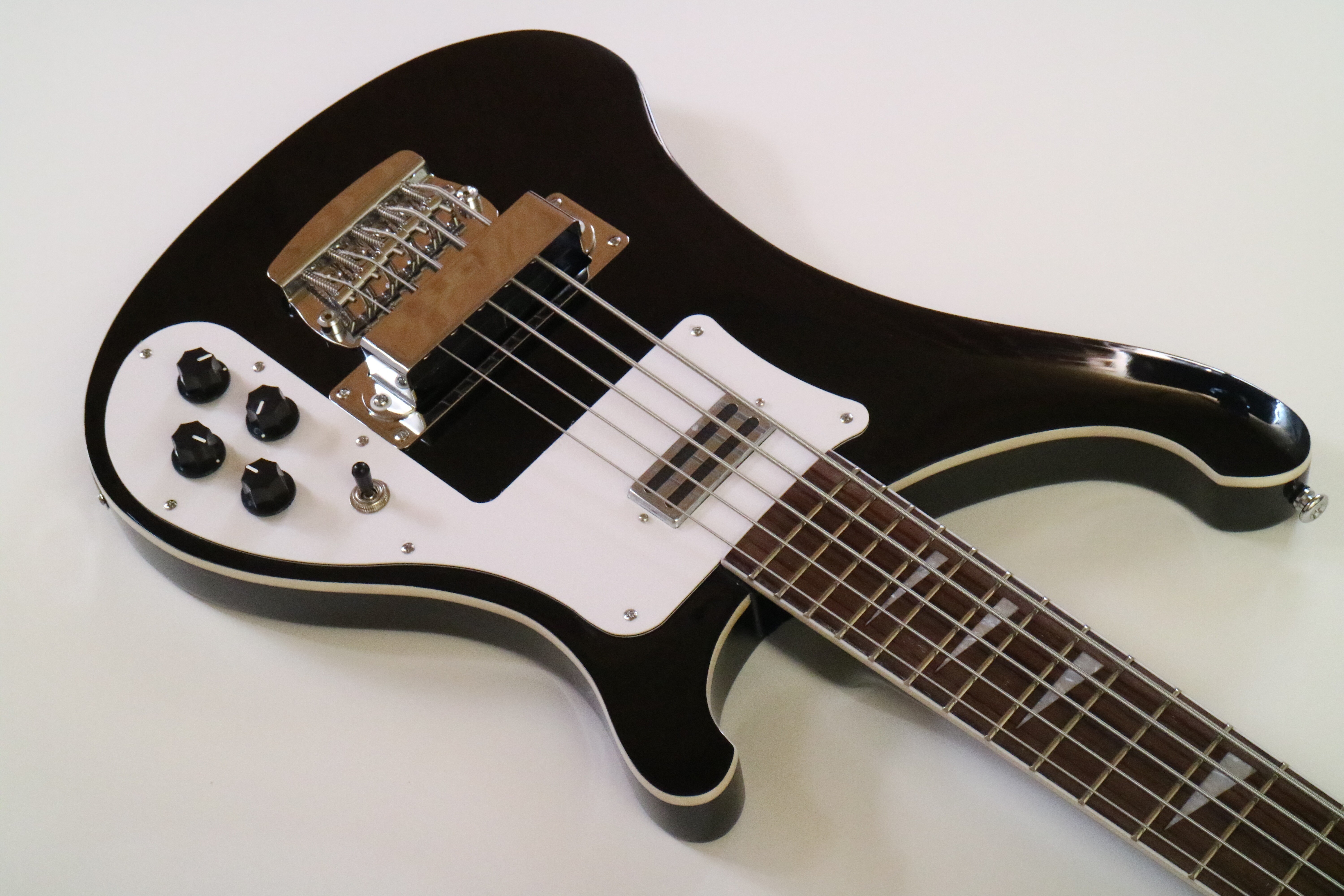 Afanti 22 Frets Set In 5 Strings Mahogany Body Electric Bass Guitar