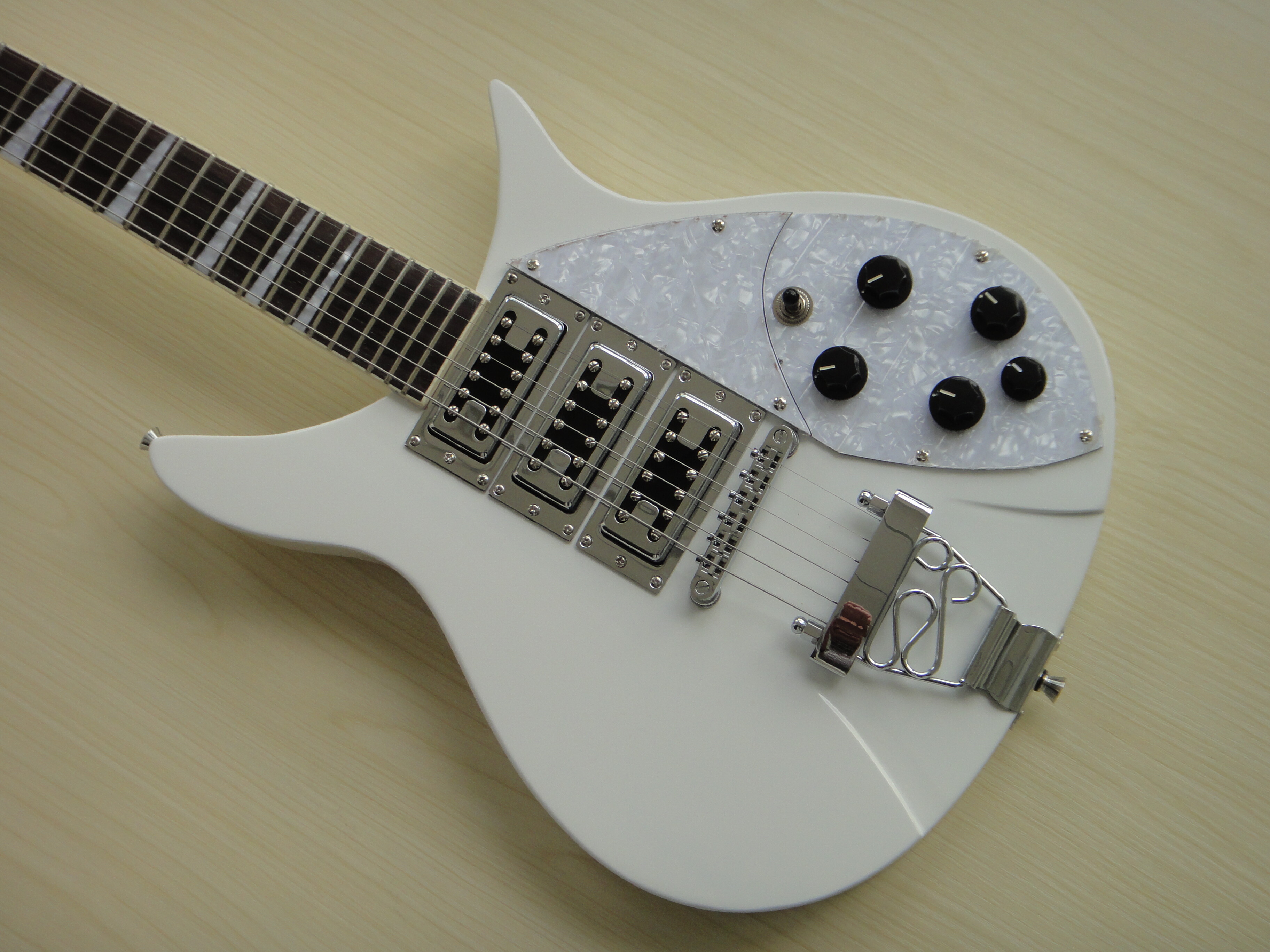 Afanti Mahogany Neck Set In Electric Guitar