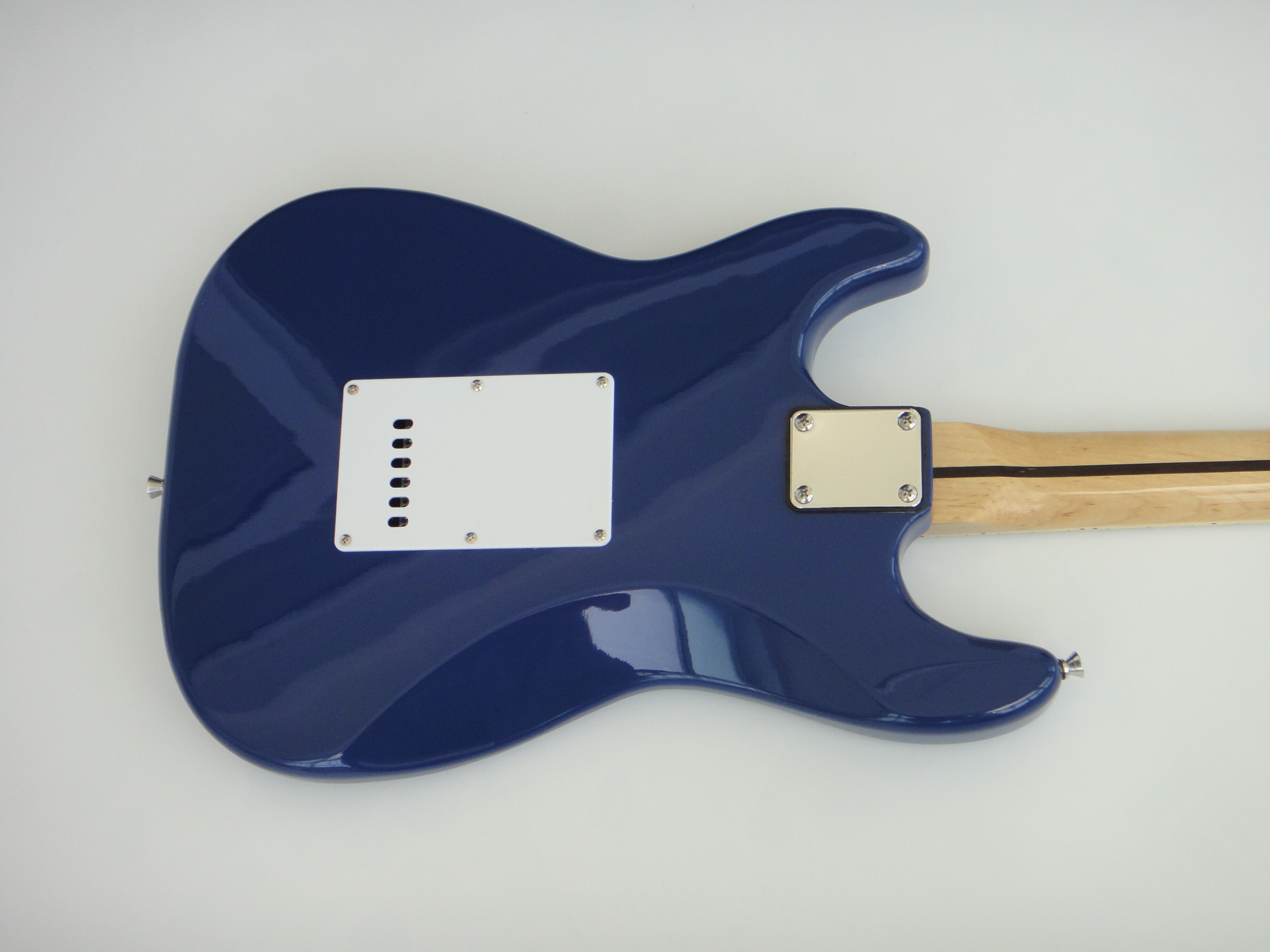 Afanti Customized 21 Frets Basswood Body Electric Guitar