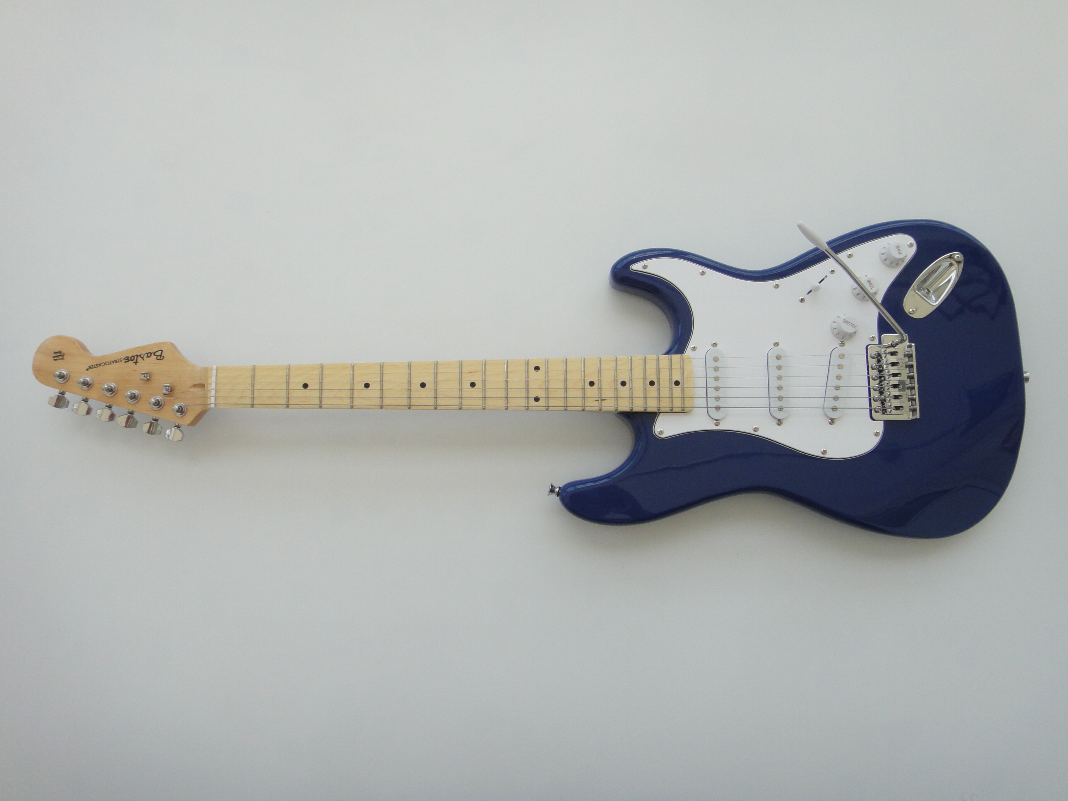 Afanti Customized 21 Frets Basswood Body Electric Guitar