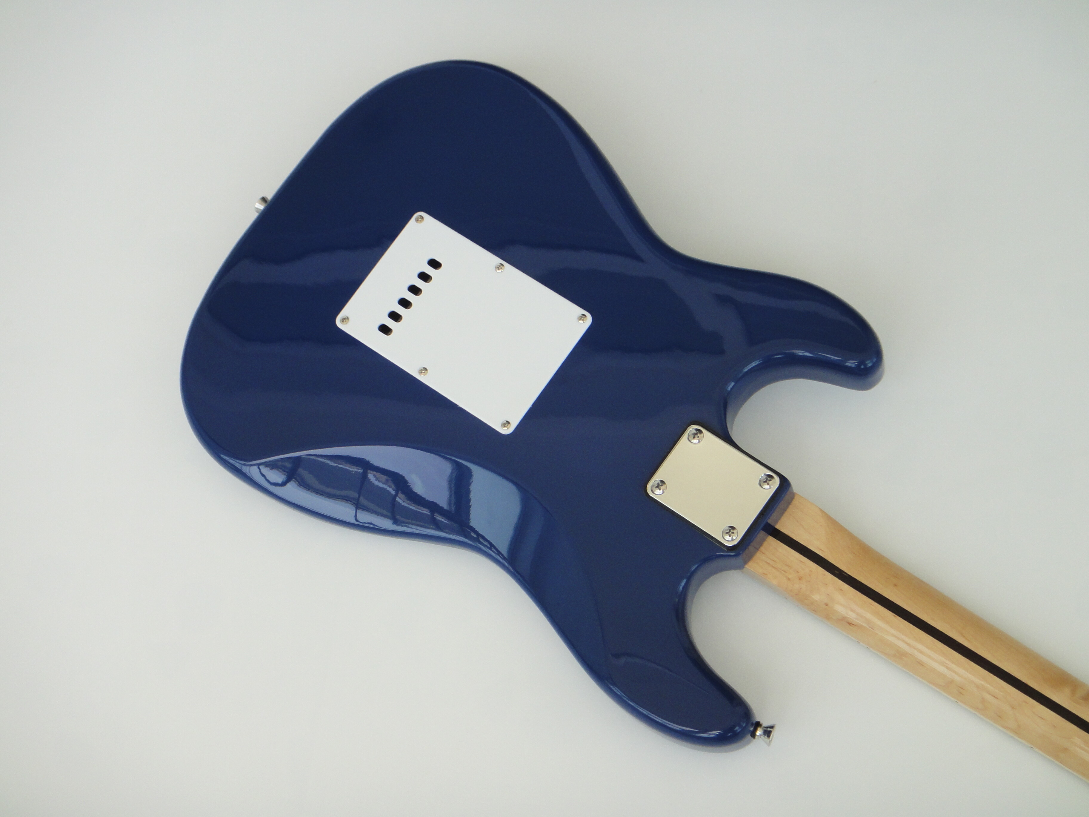 Afanti Customized 21 Frets Basswood Body Electric Guitar