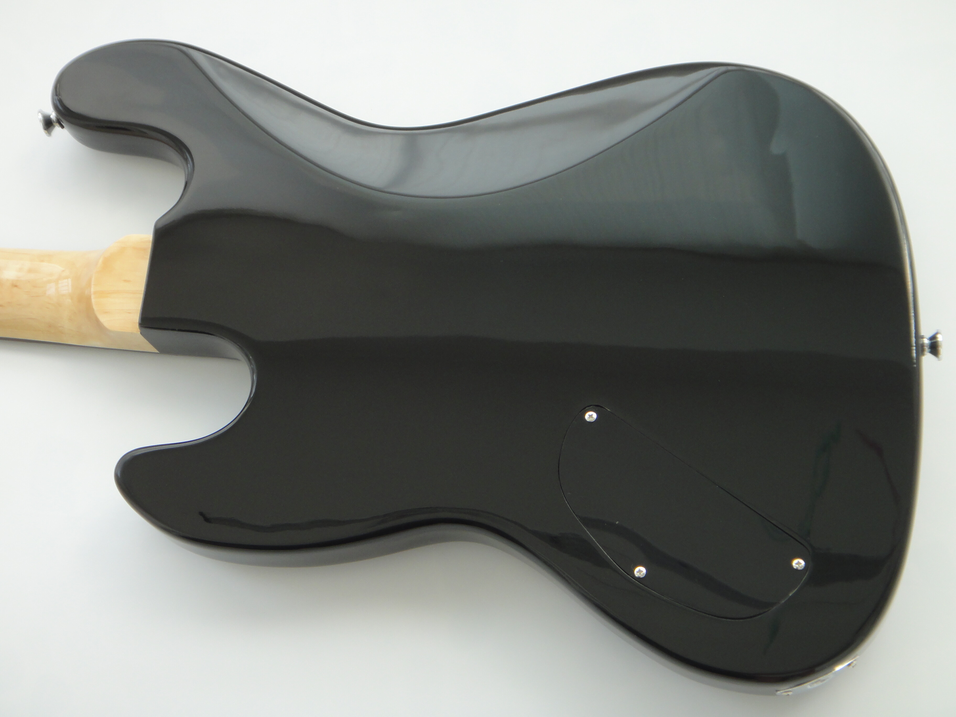 Afanti Customized Maple Neck Electric Bass Guitar