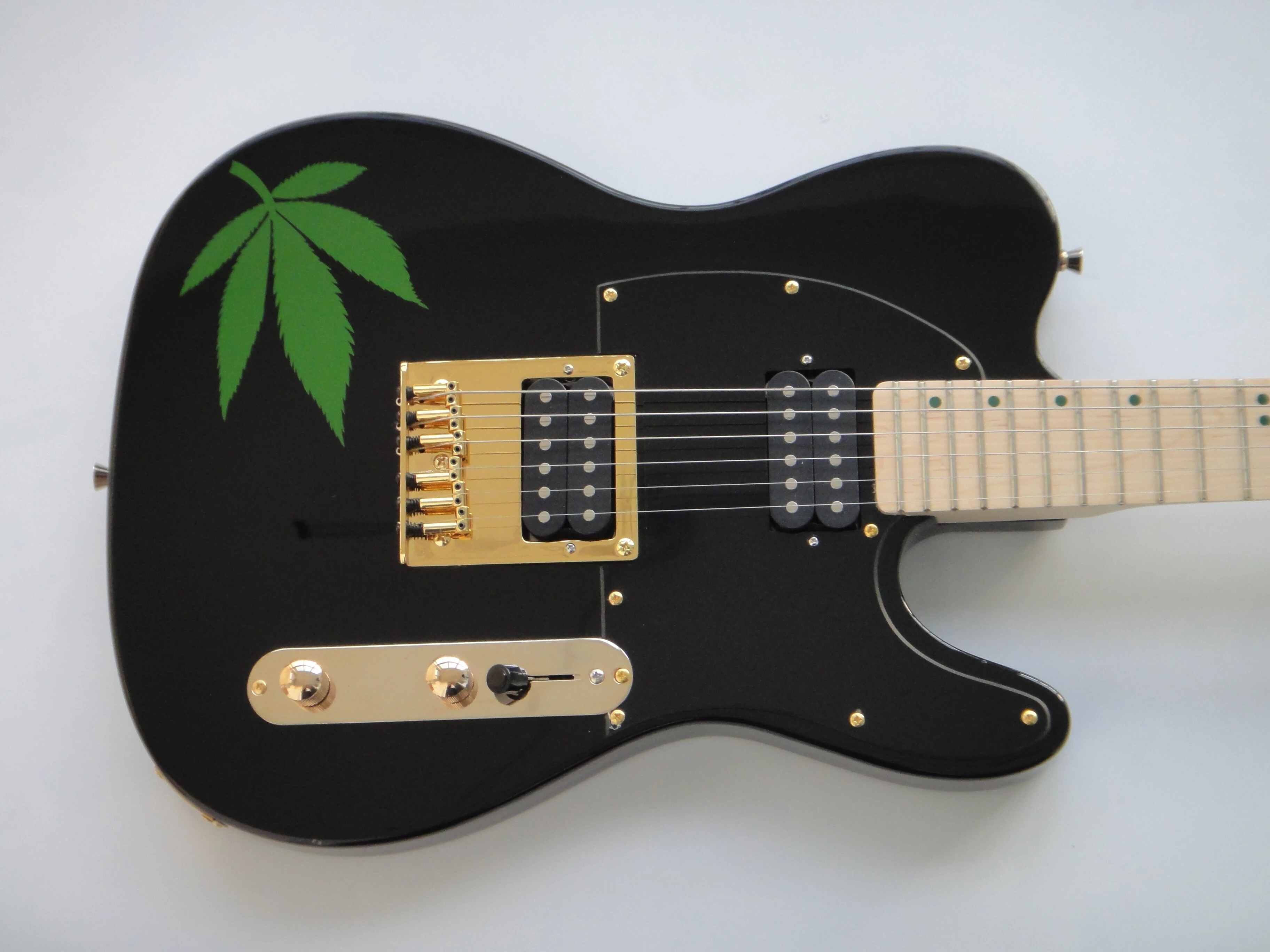 Afanti Bolt On Mahogany Body Maple Neck Electric Guitar