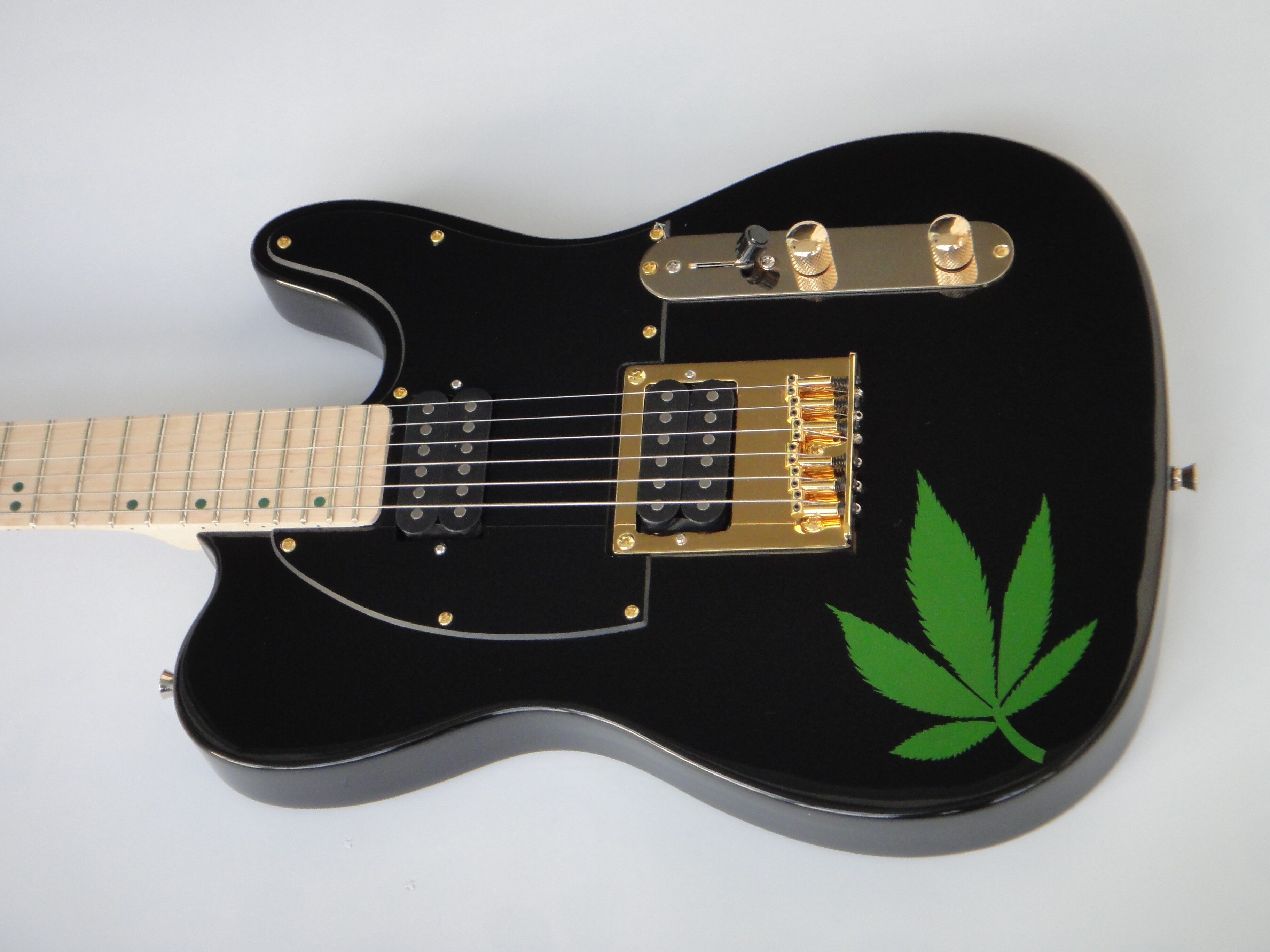 Afanti Bolt On Mahogany Body Maple Neck Electric Guitar