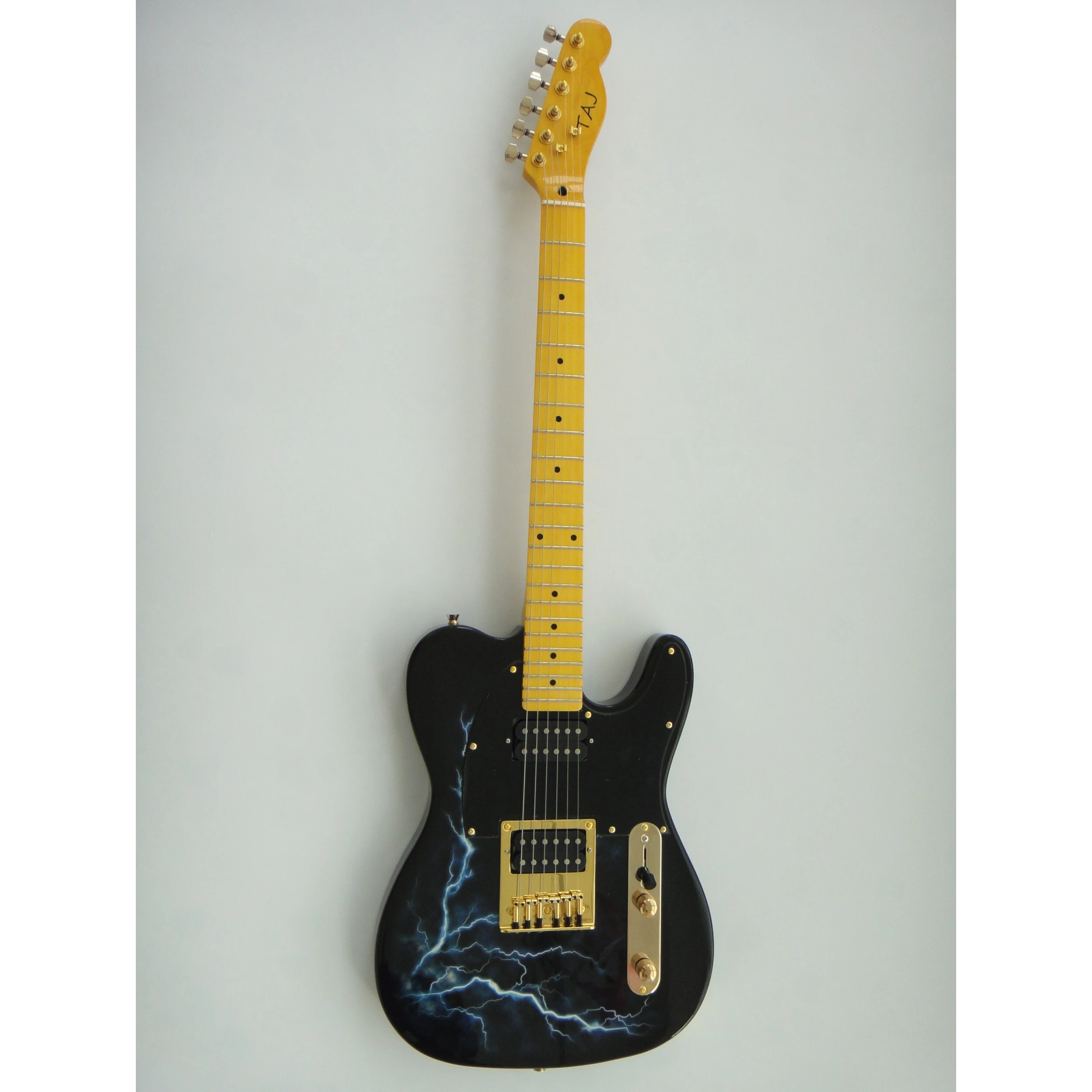 Afanti Customized Mahogany Body Maple Fingerboard Electric Guitar