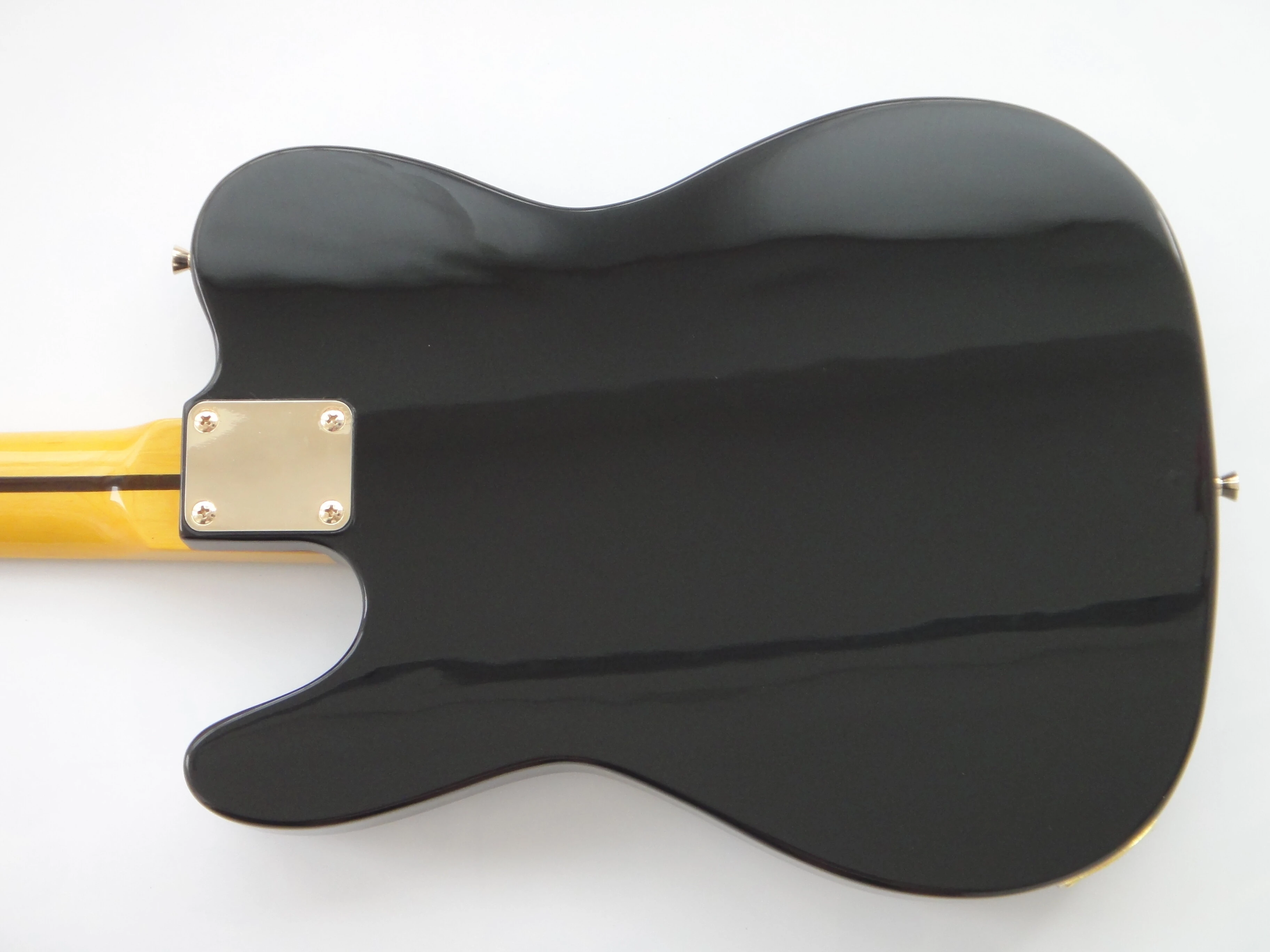 Afanti Customized Mahogany Body Maple Fingerboard Electric Guitar