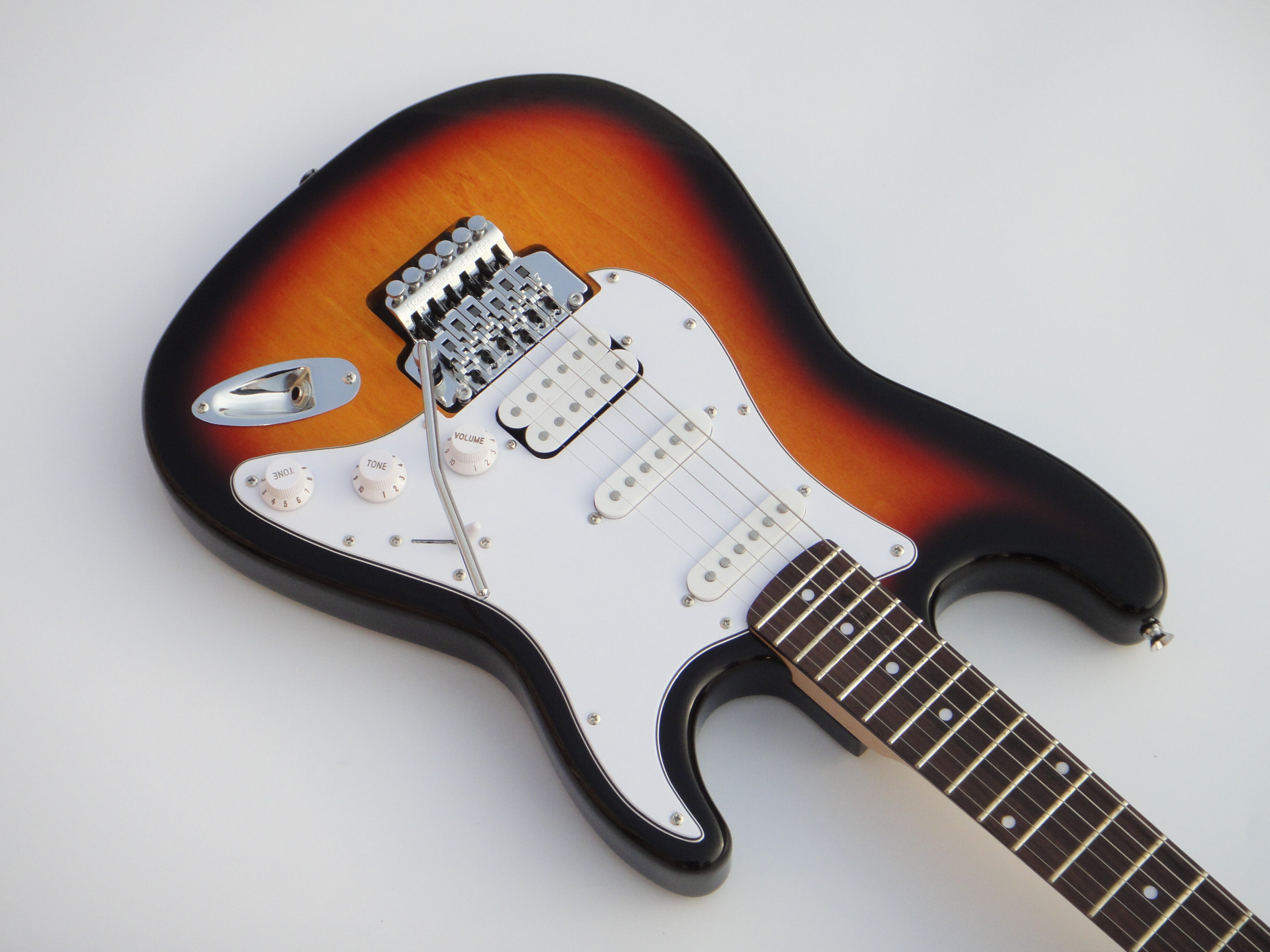 Afanti Customized Bolt On Maple Neck Electric Guitar