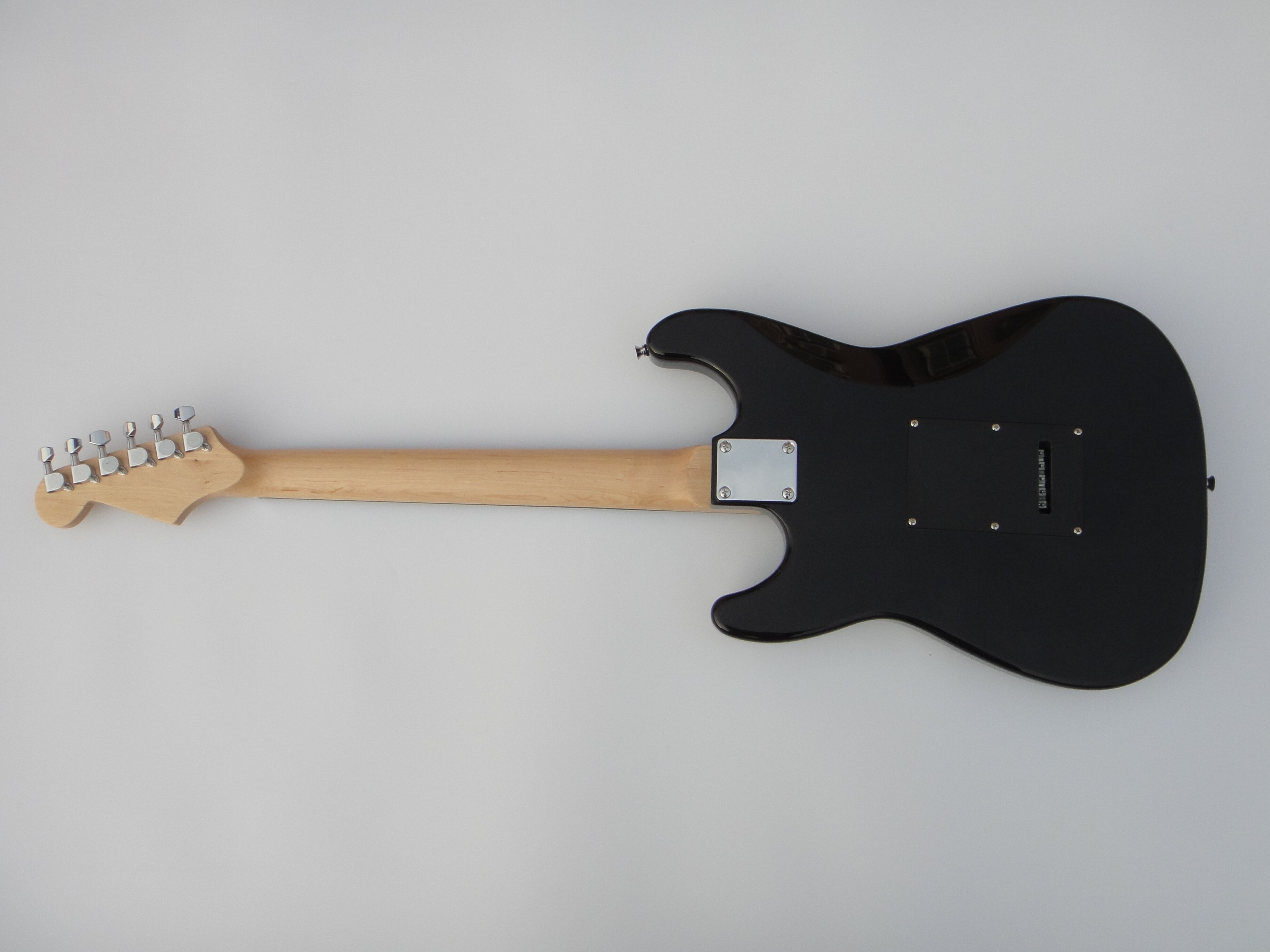 Afanti Customized Bolt On Maple Neck Electric Guitar