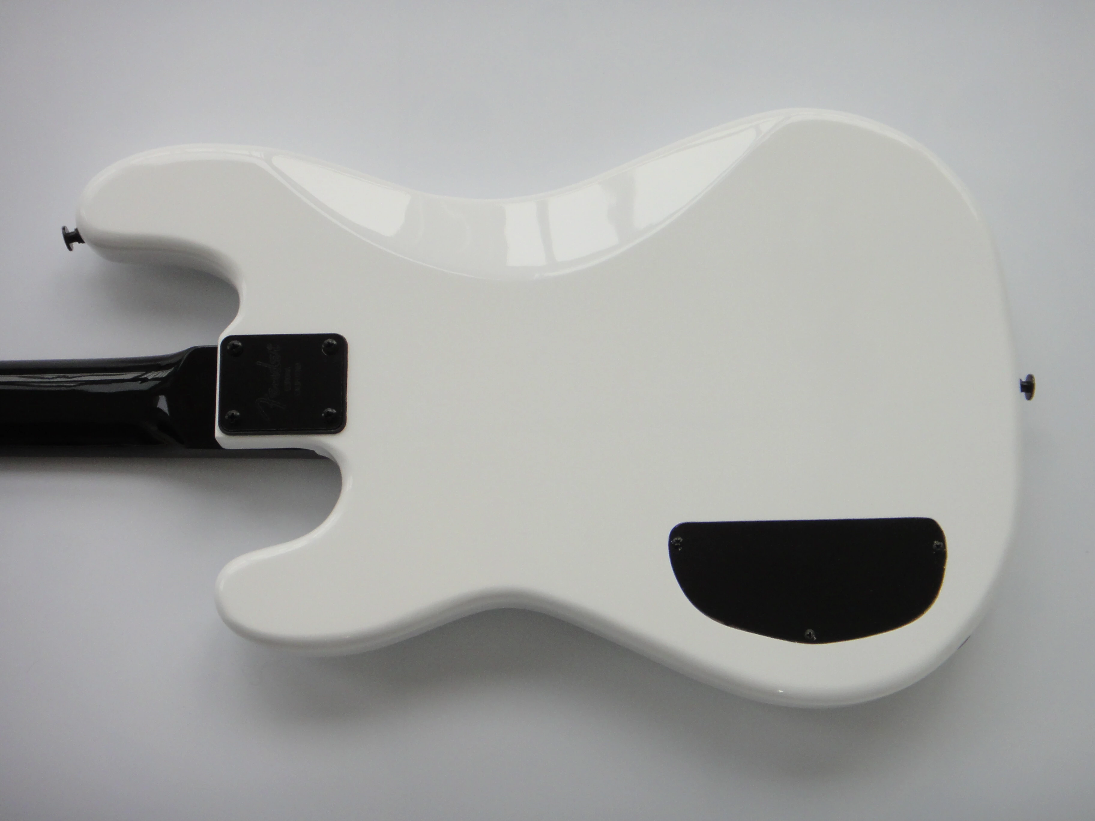 Afanti 4 Strings Bolt On Mahogany Neck Electric Bass Guitar