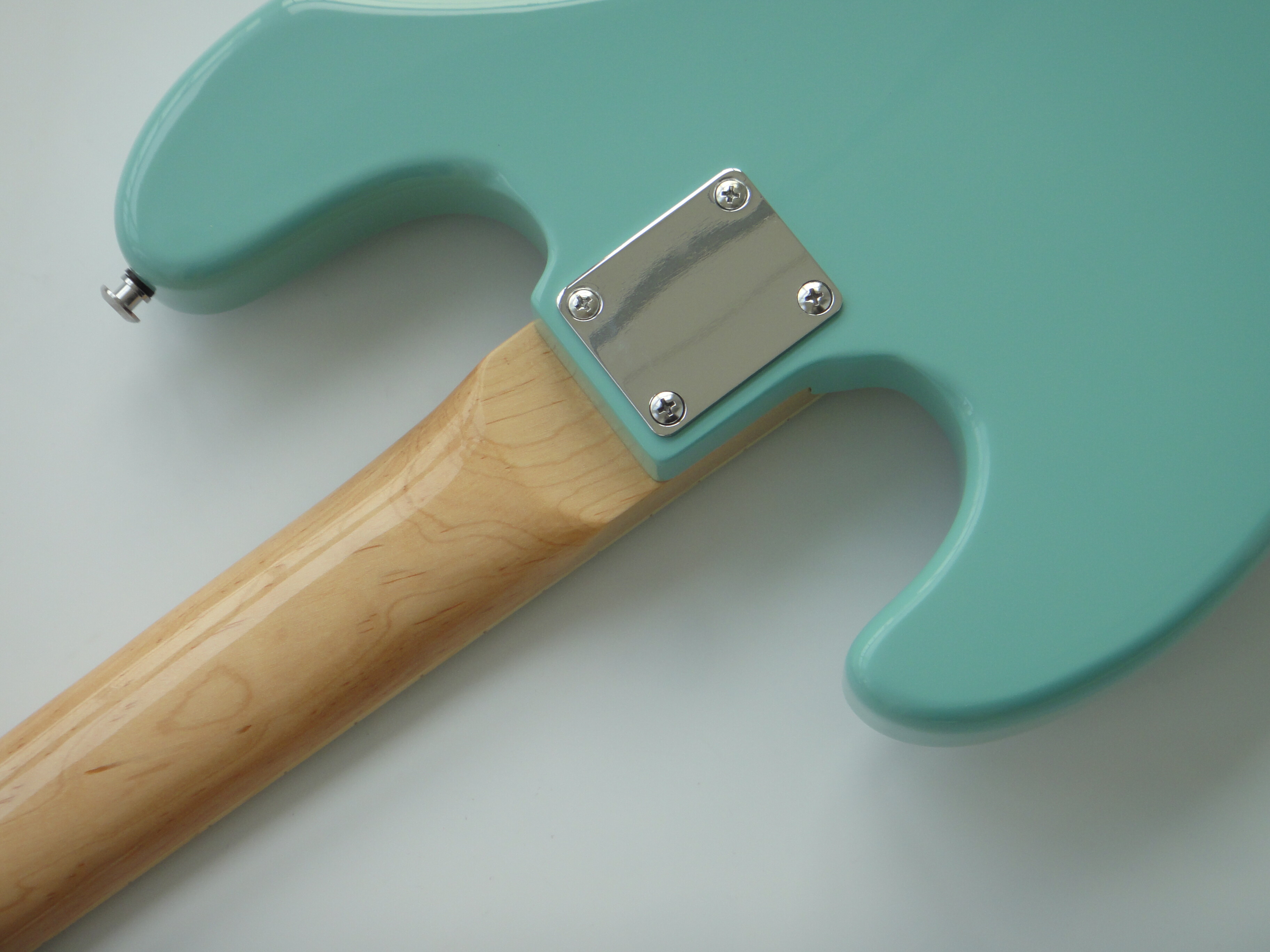 Afanti Customized Mahogany Body Bolt On Maple Neck Electric Guitar