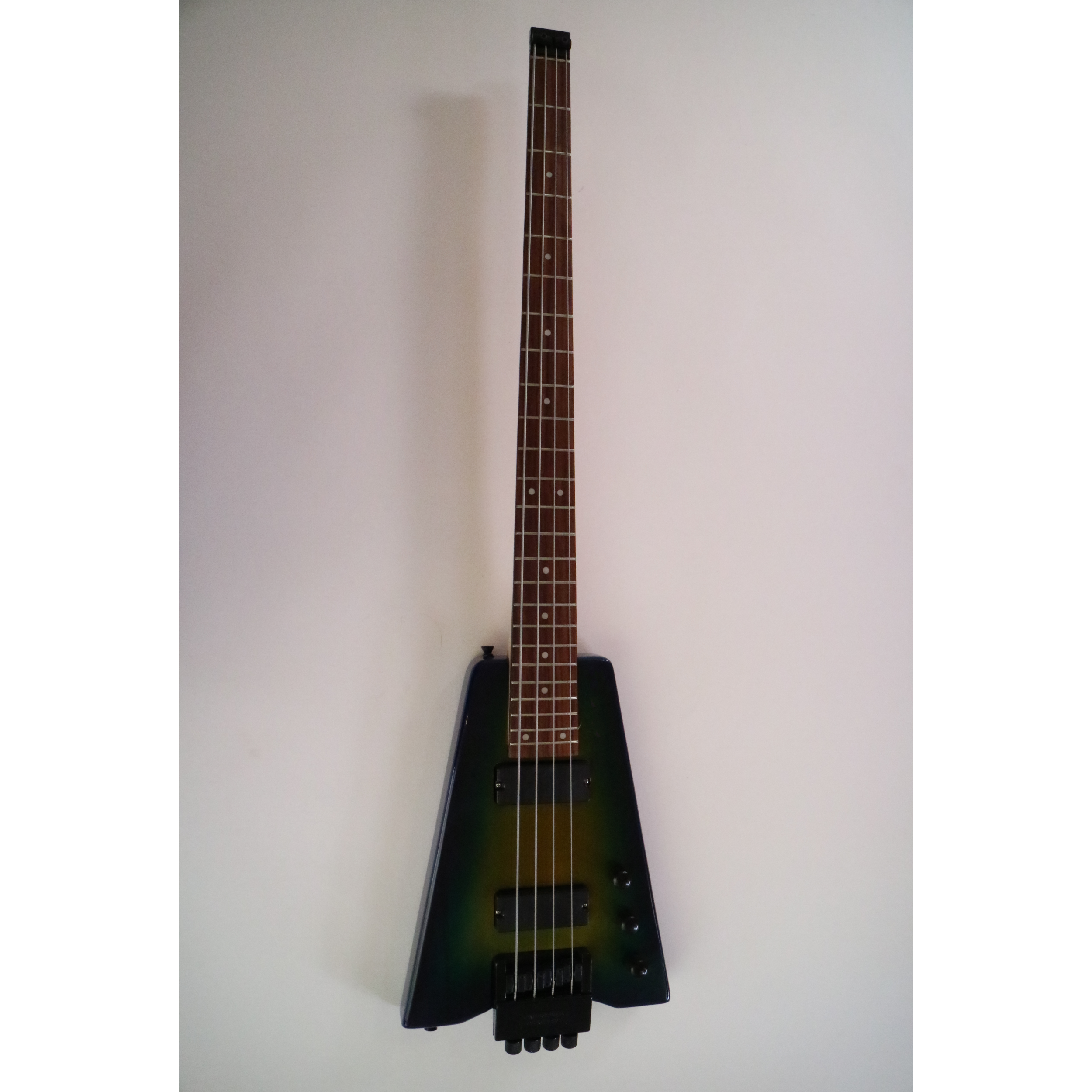 Afanti Customized 4 Strings Headless Electric Guitar Afanti Customized 4 Strings Headless Electric Guitar