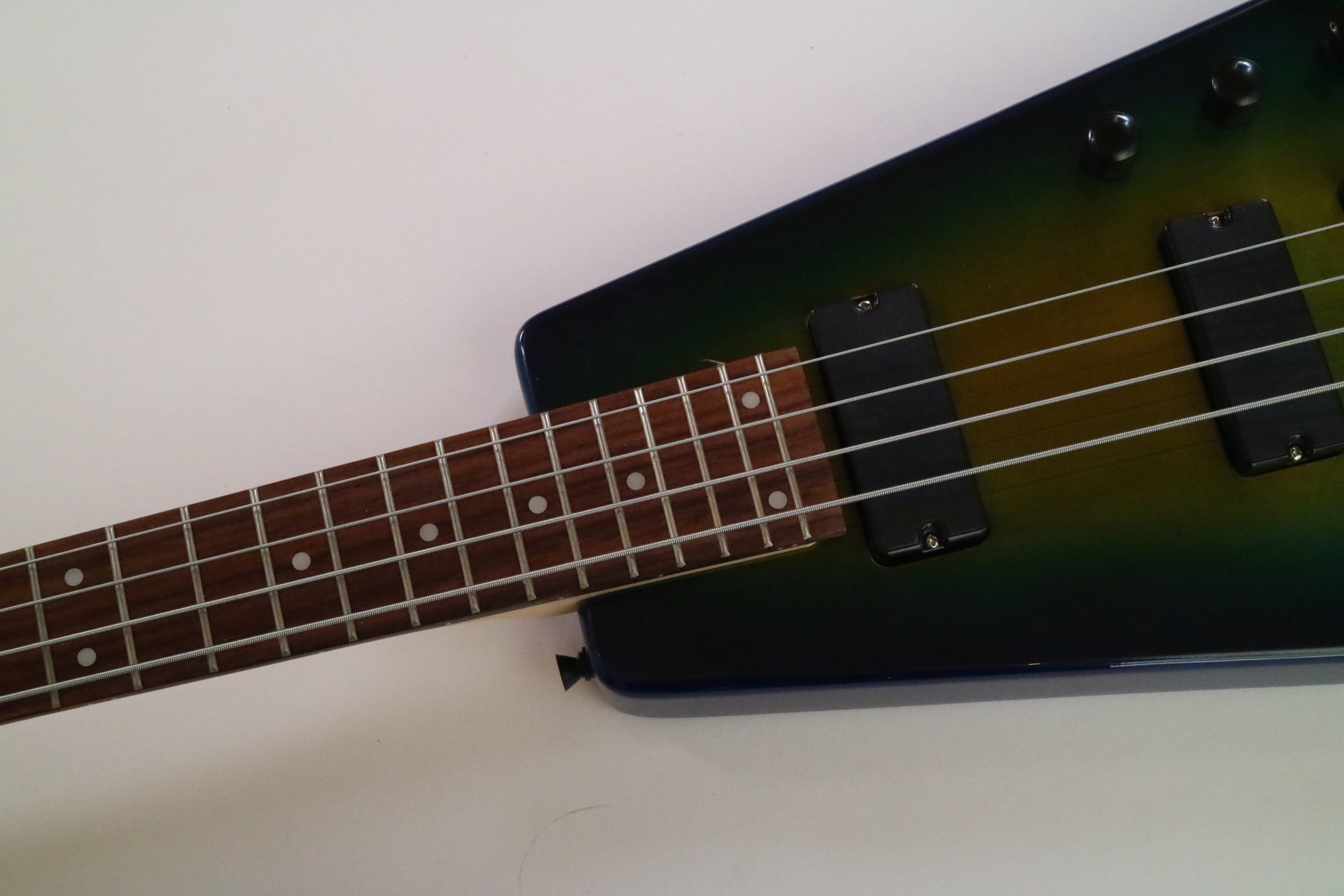 Afanti Customized 4 Strings Headless Electric Guitar